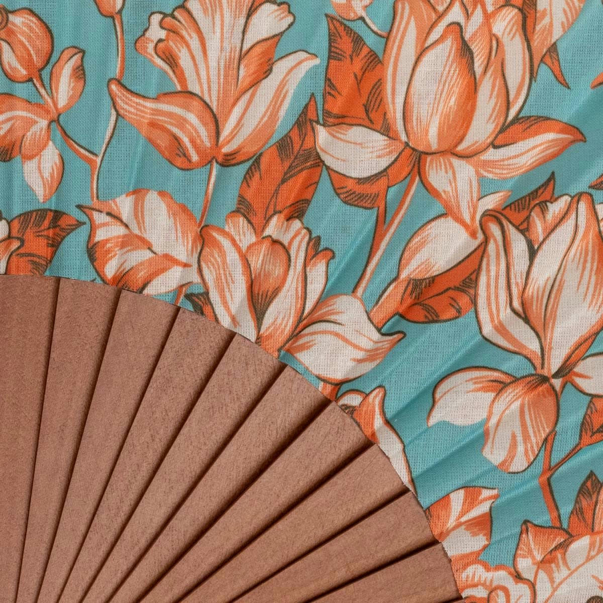 - Éventail en bois de merisier et coton imprimé fleuri orange