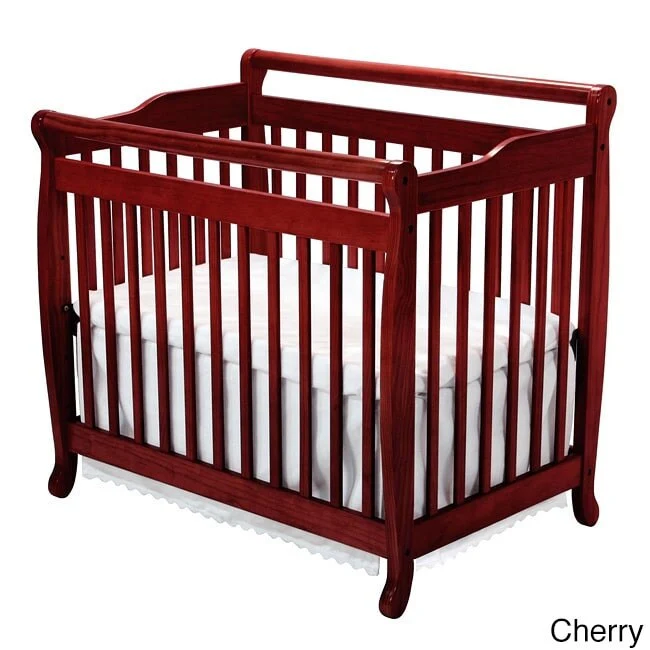 DaVinci Emily 2-in-1 Mini Crib and Twin Bed