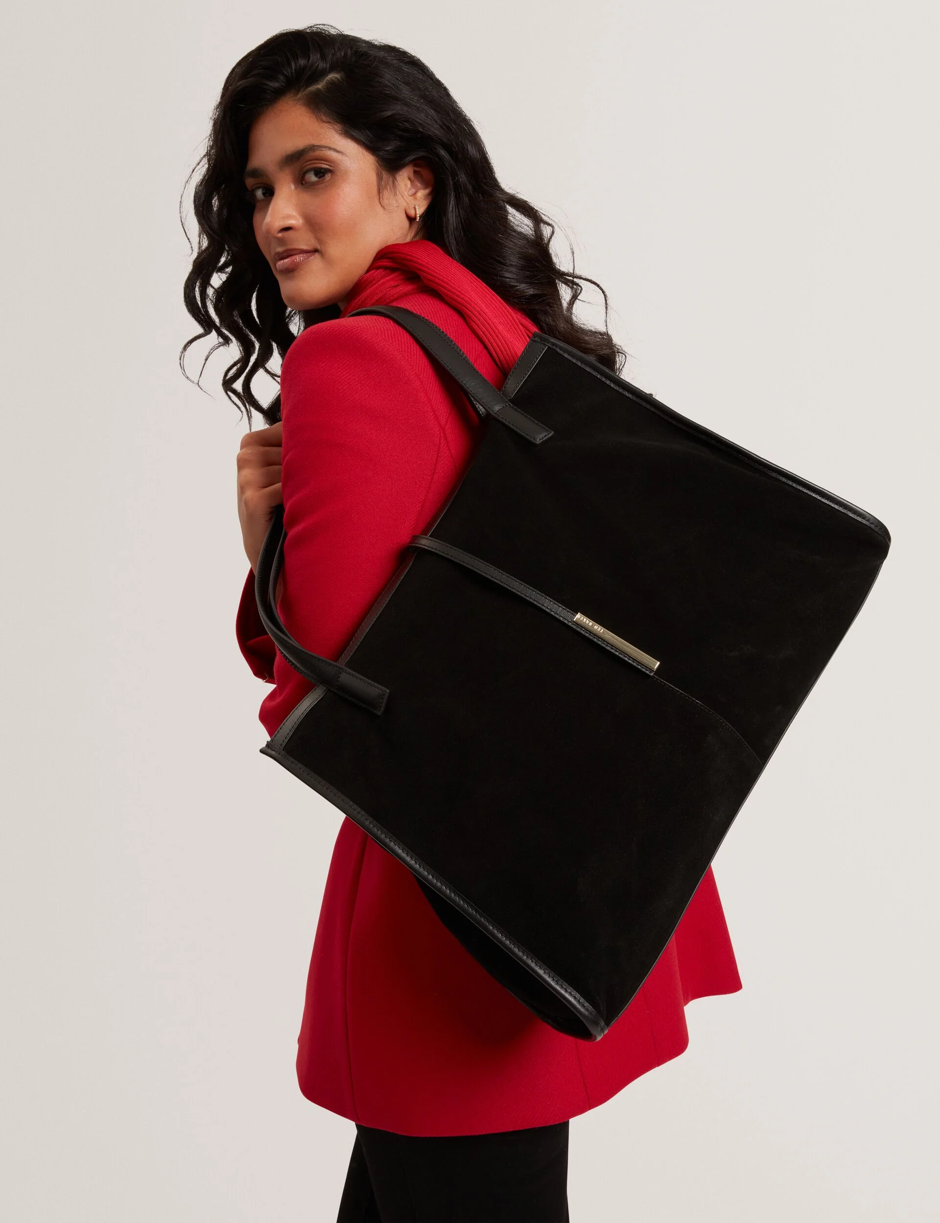 SORRAYA | BLACK