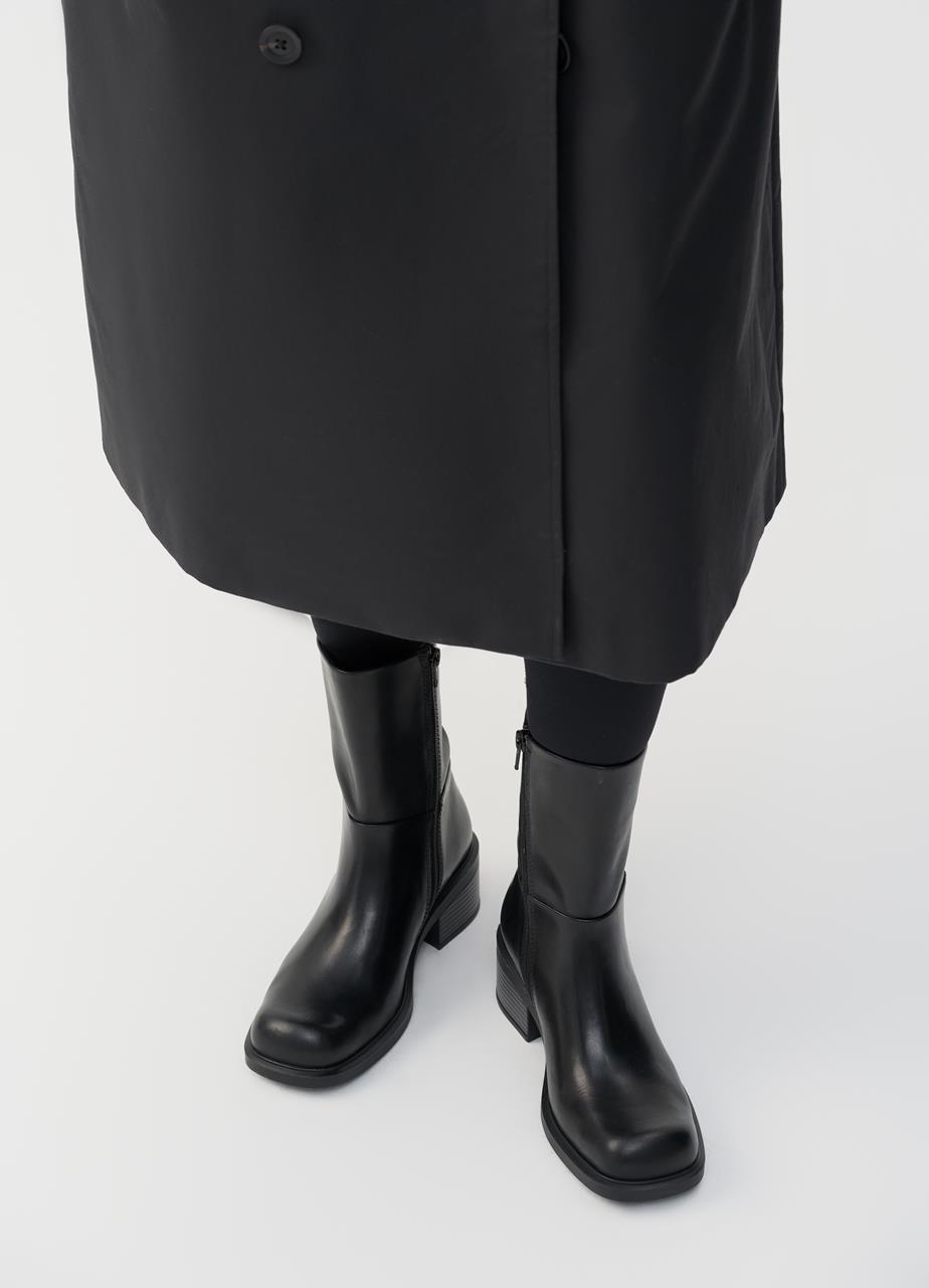 Daniella Boots