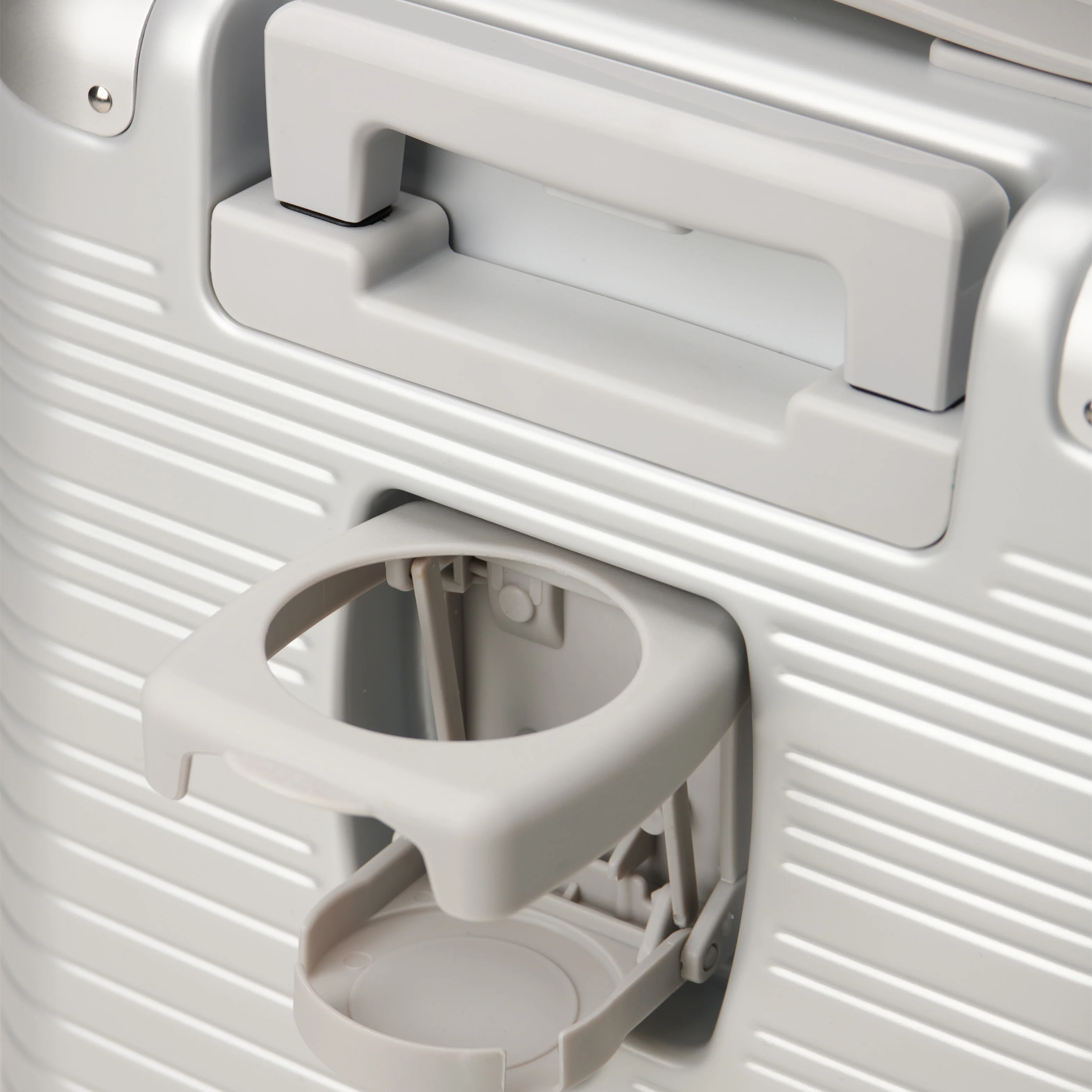 The Berlin – Silver Extendable Carry-On Suitcase