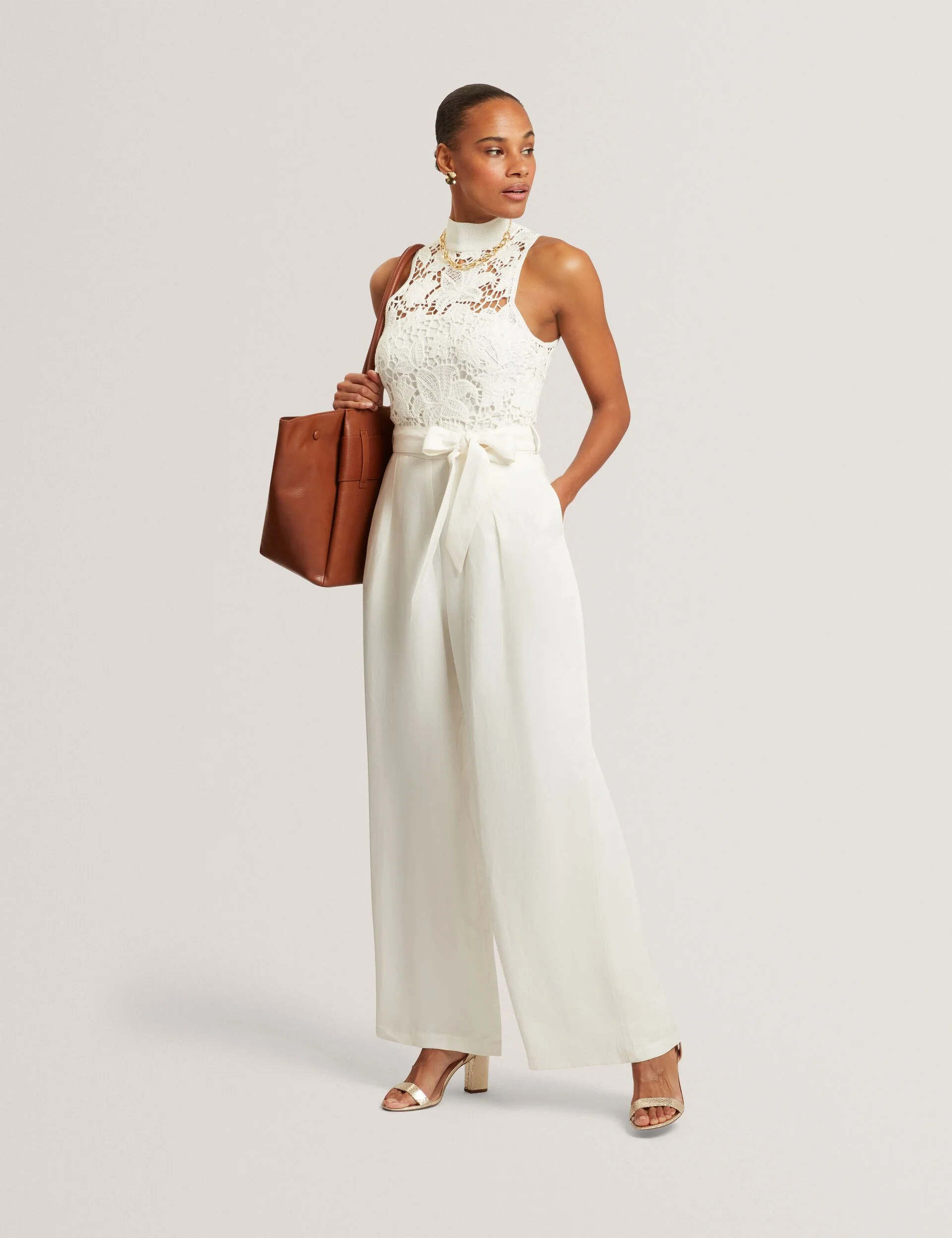 CALANTA | IVORY