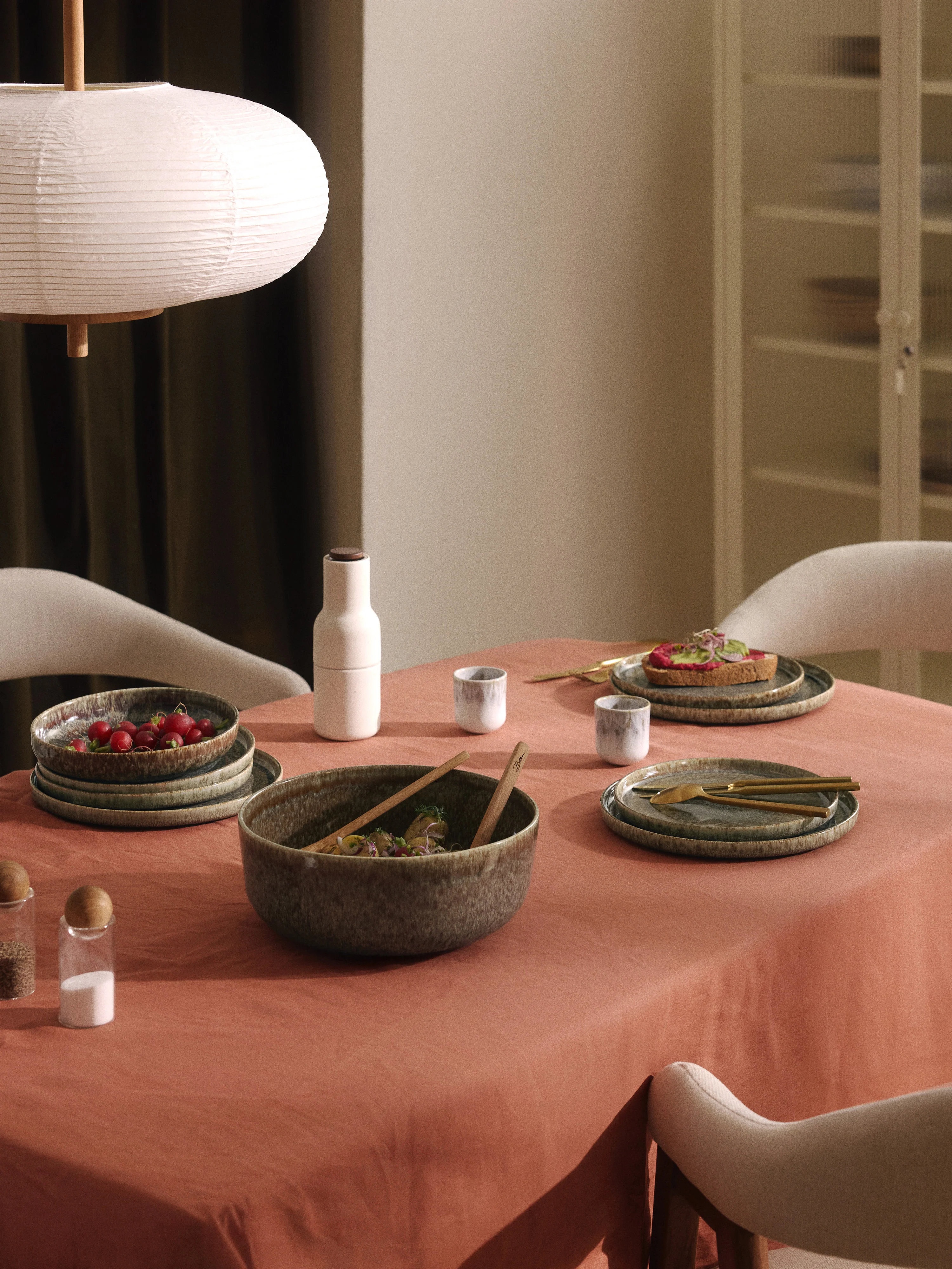 Handgemachte Speiseteller Danza mit reaktiver Glasur, 4er-Set