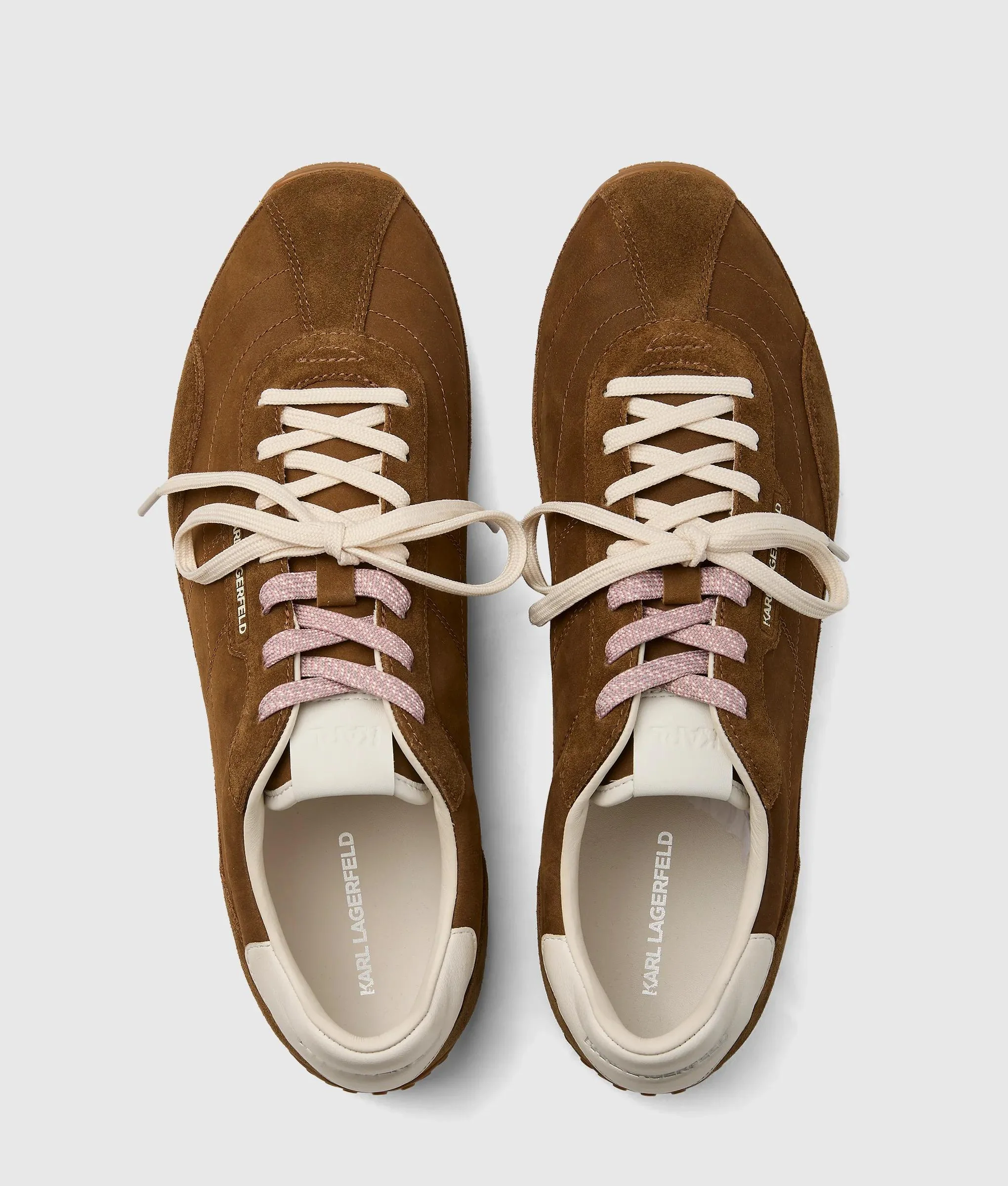 Baskets Astra Volly en daim