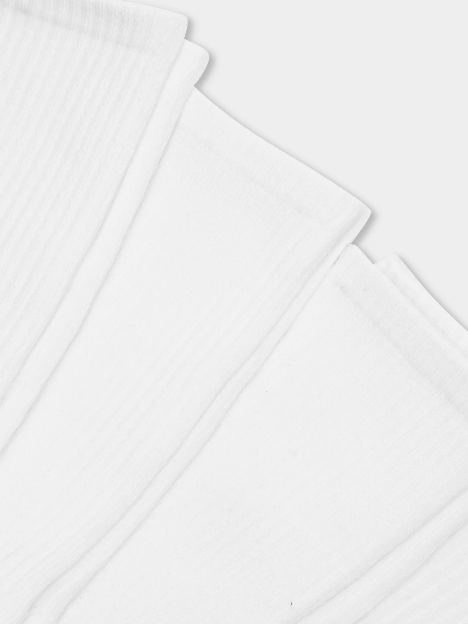 4 Pairs of Classic Socks