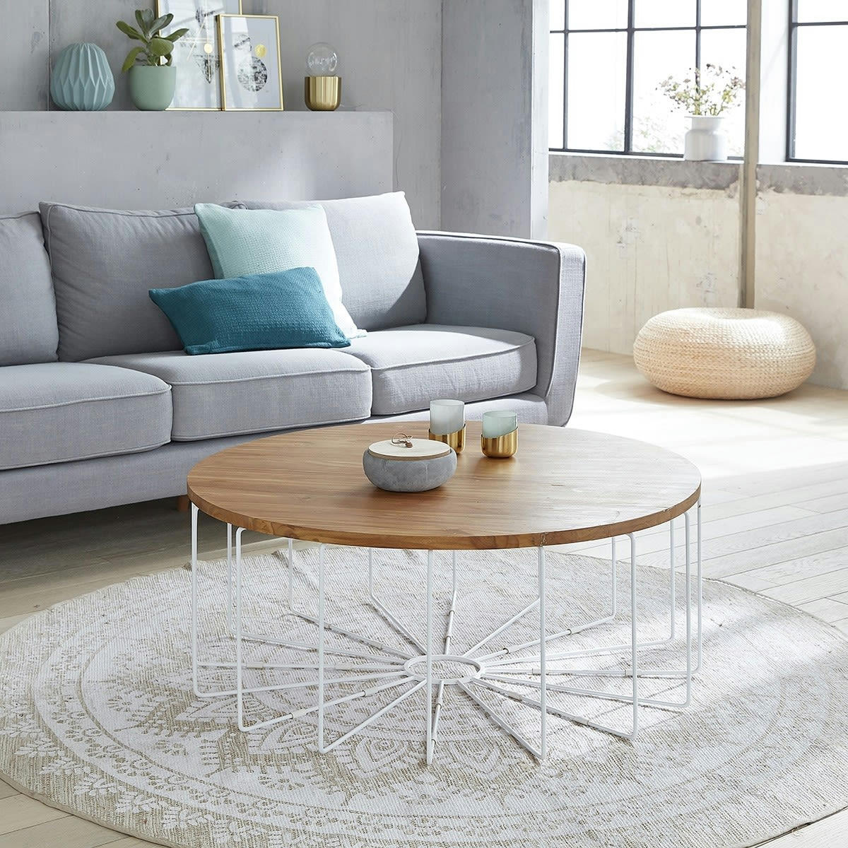 INDUS - Table basse en teck massif et métal ronde