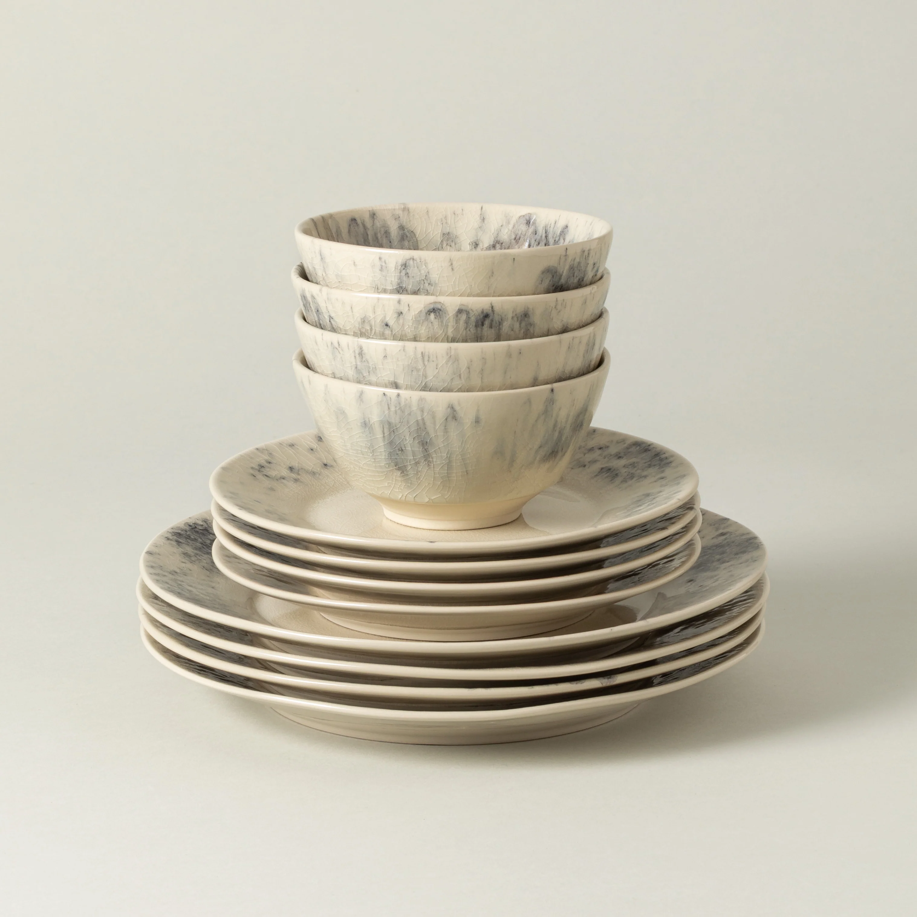 12-Piece Dinnerware Set with Bowl Madeira