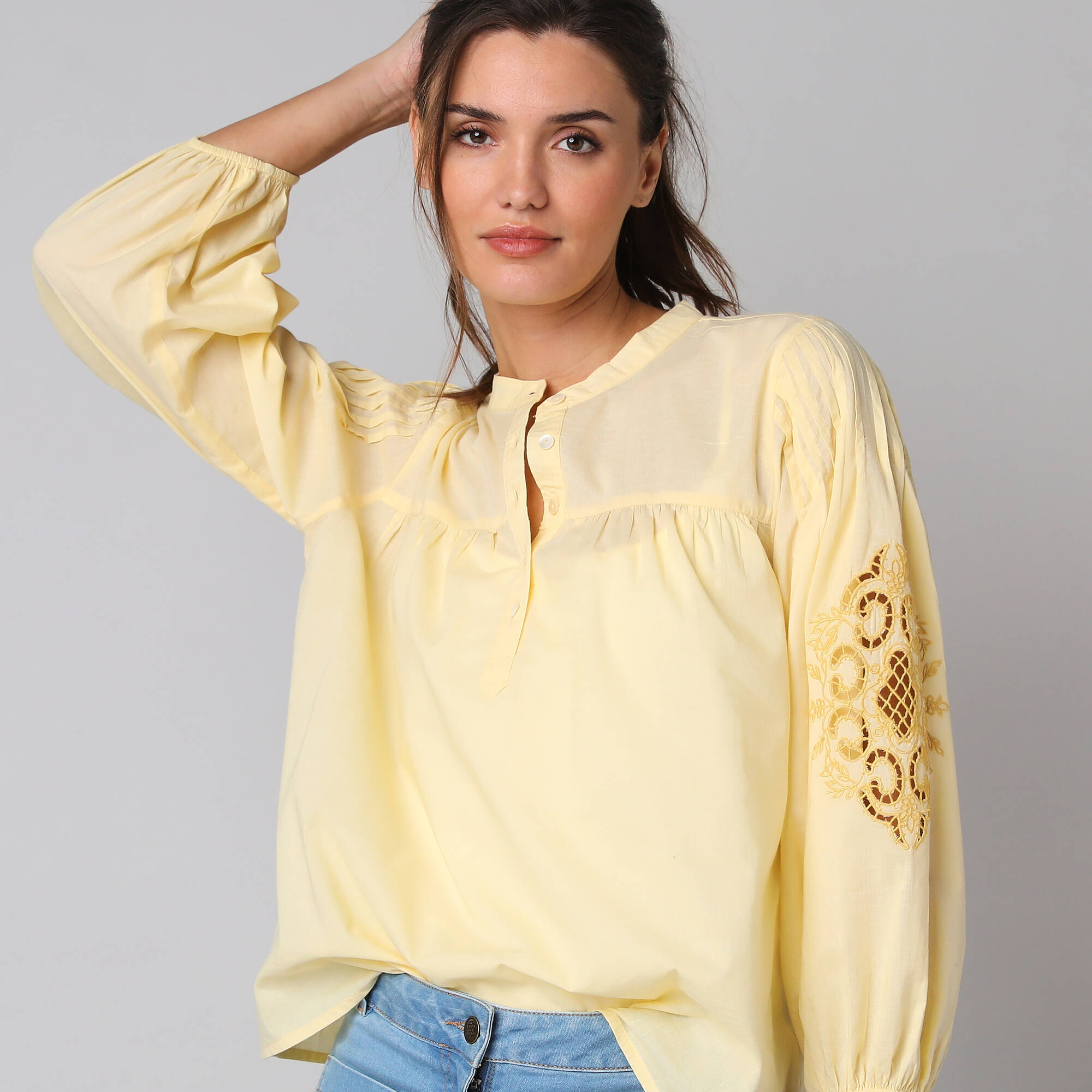 Blouse ample manches 7/8è brodées