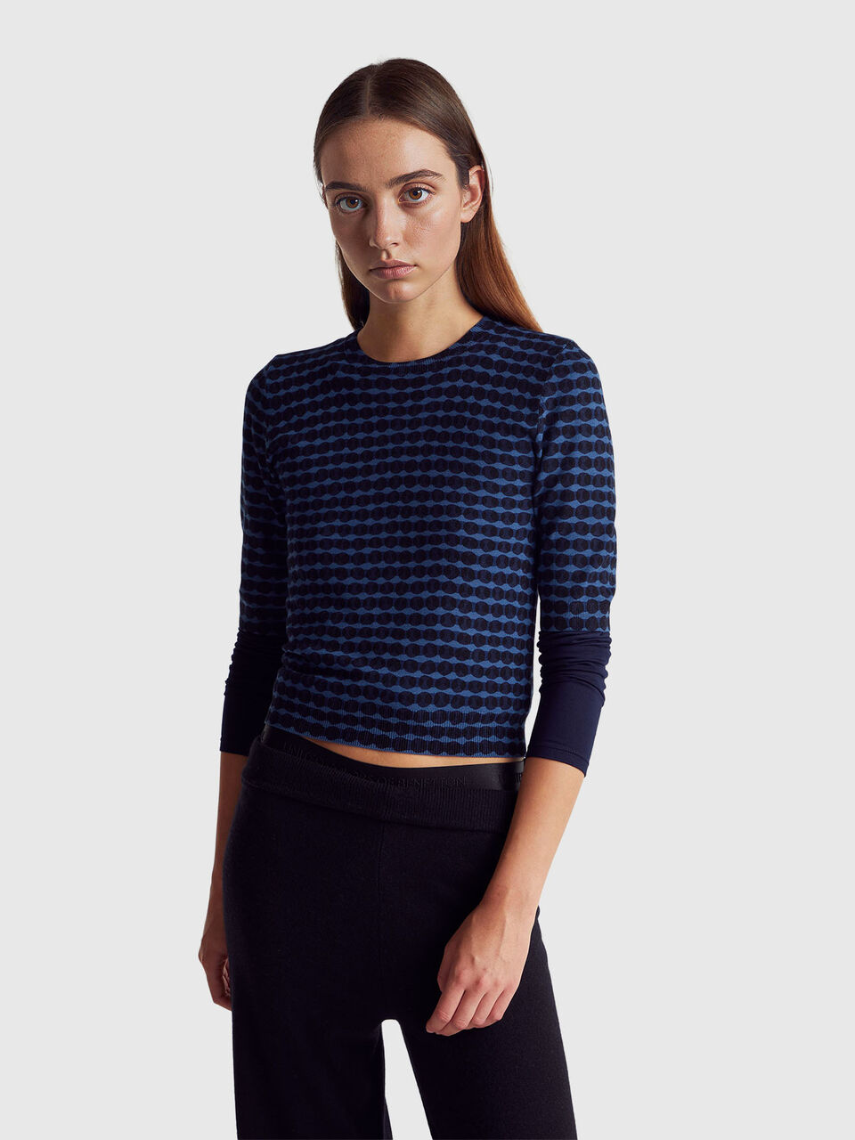Short sleeve sweater in viscose blend