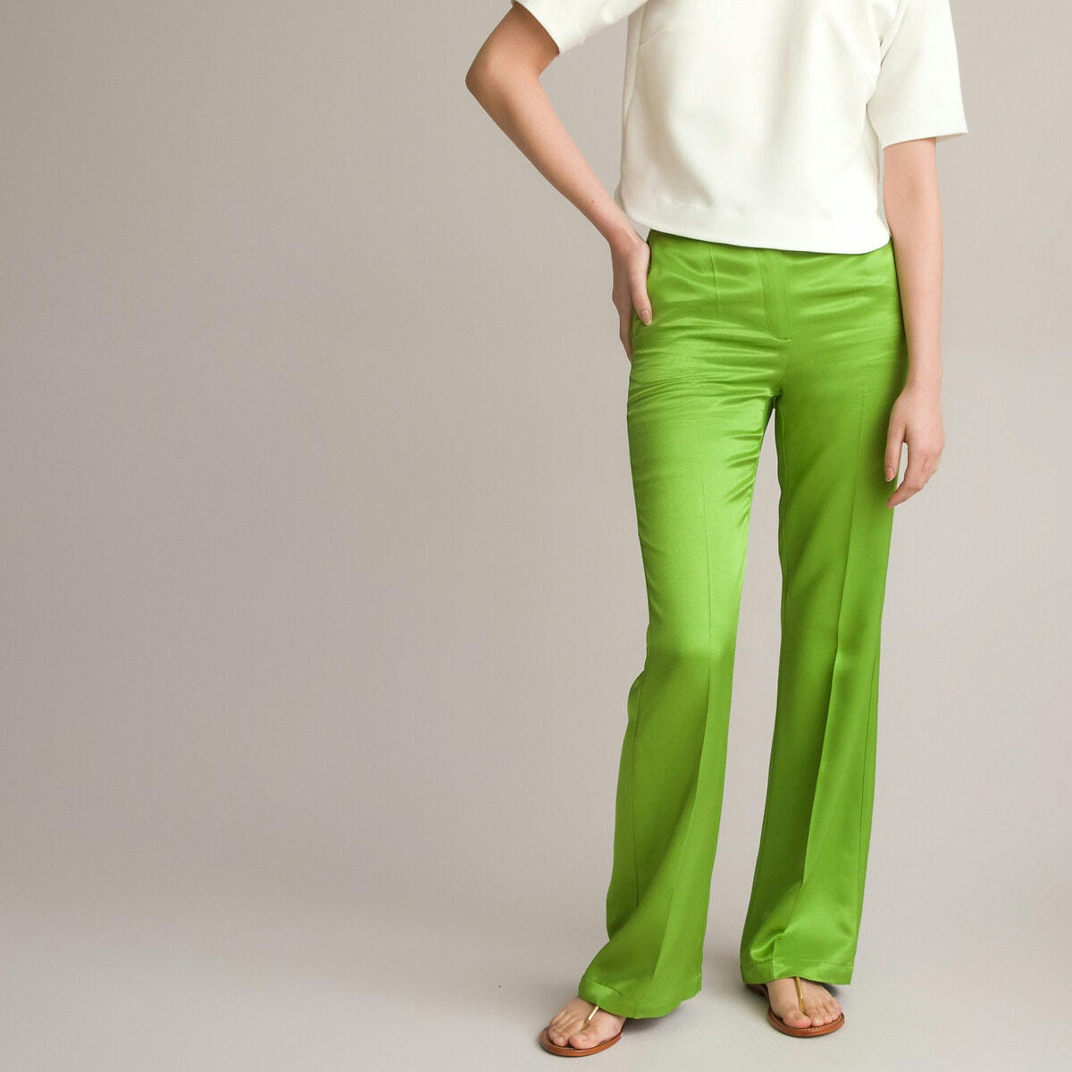 Pantalon flare en satin