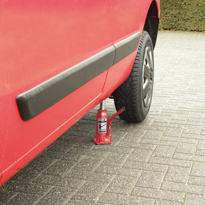 Cric hydraulique pour voiture 2000 kg CARPOINT