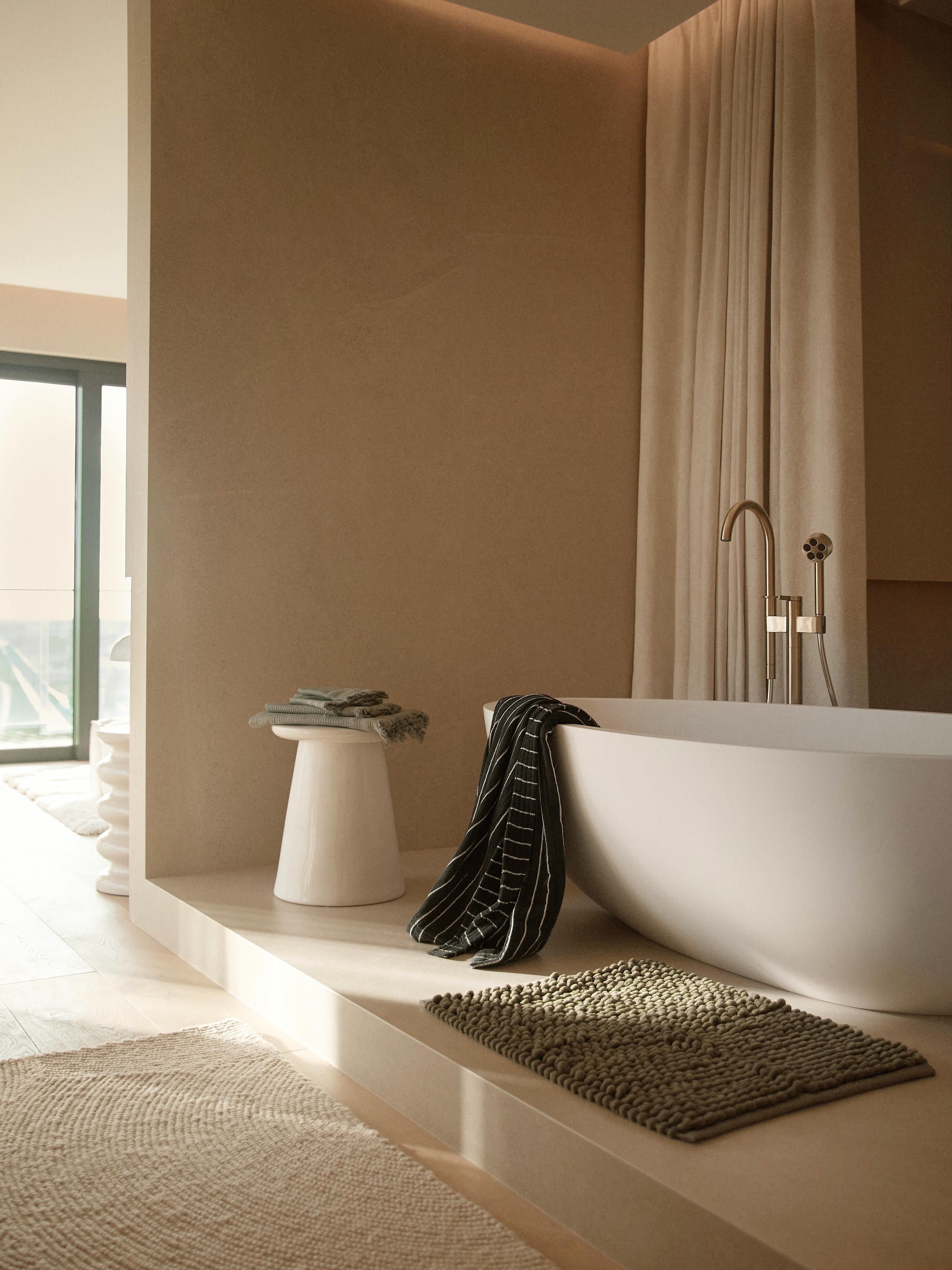 Weicher Badvorleger Brady im Schlingen-Design