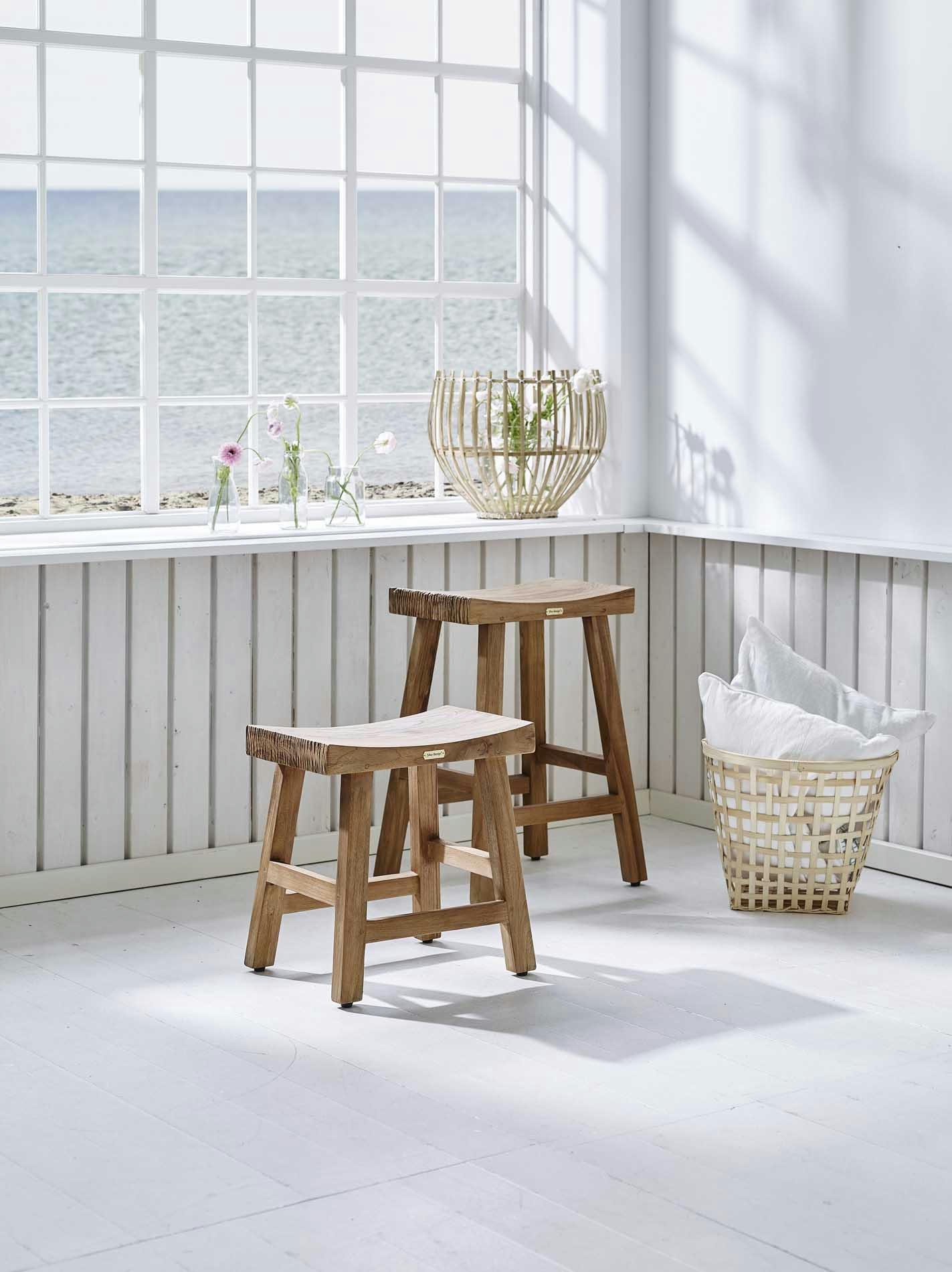 CHARLES - Tabouret en teck 49cm