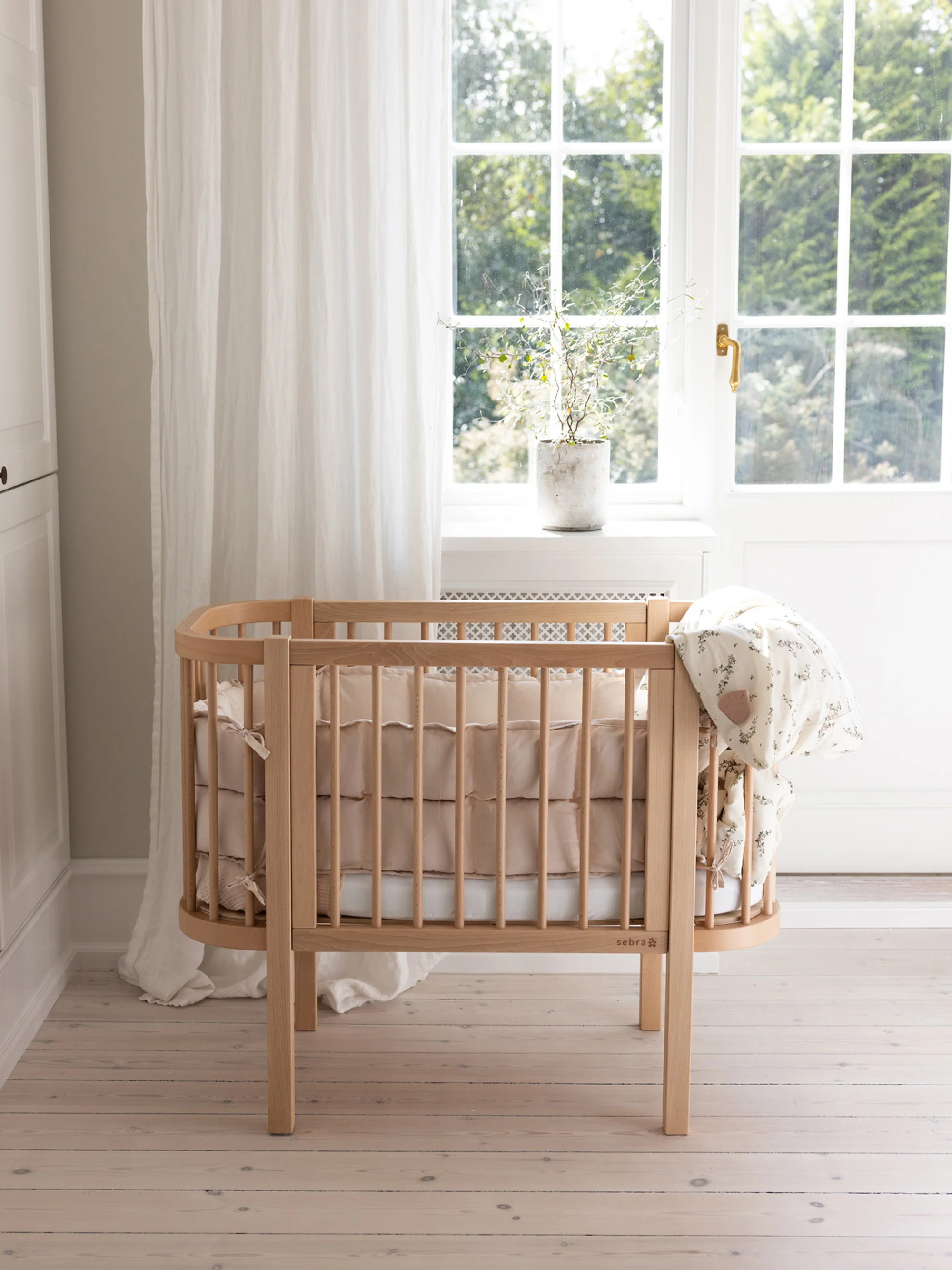 Babybett Nighty aus Buchenholz, 91 x H 80 cm