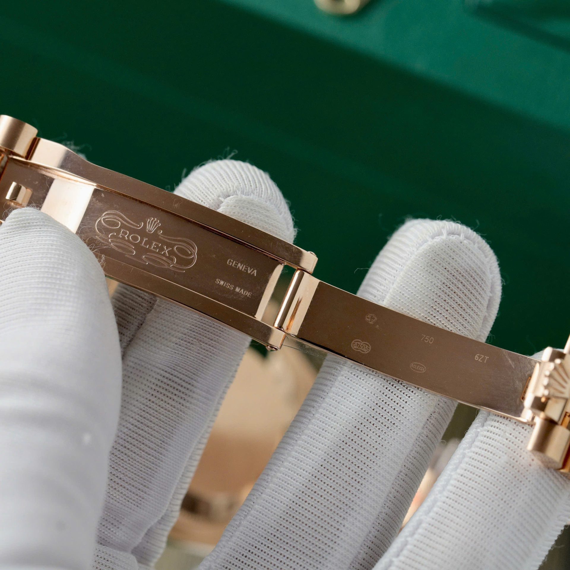 Rolex Day-Date RG Plated MOP Dial CZ Diamonds 36mm Super Clone