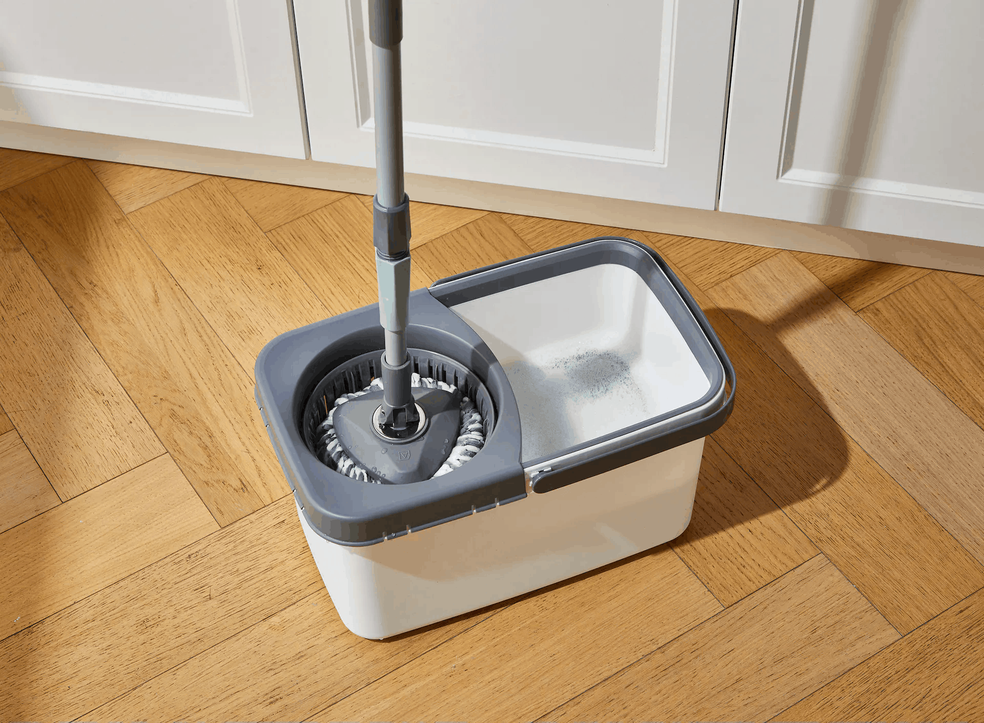Type A Spin Mop & Bucket