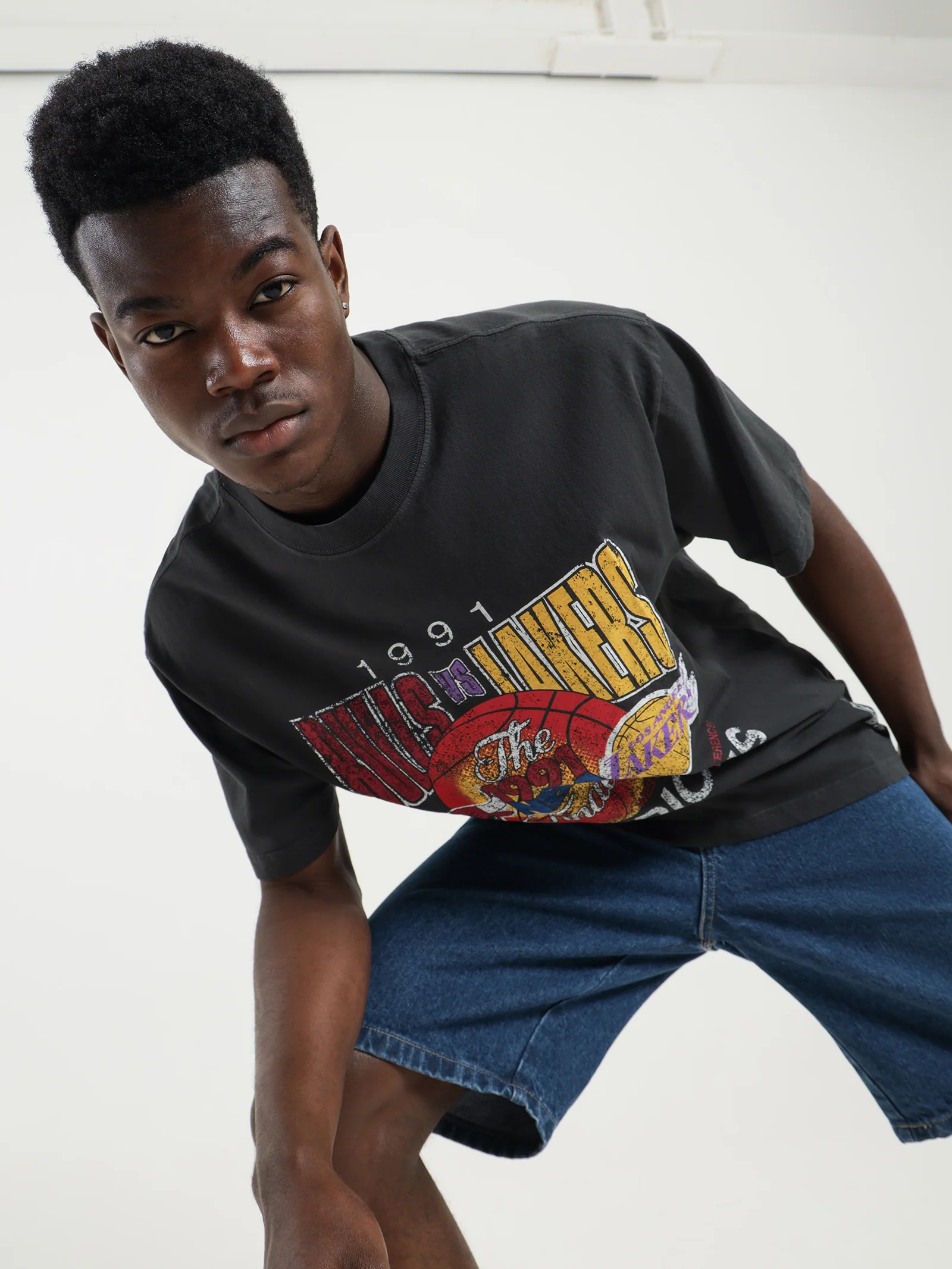Vintage Versus Final T-Shirt