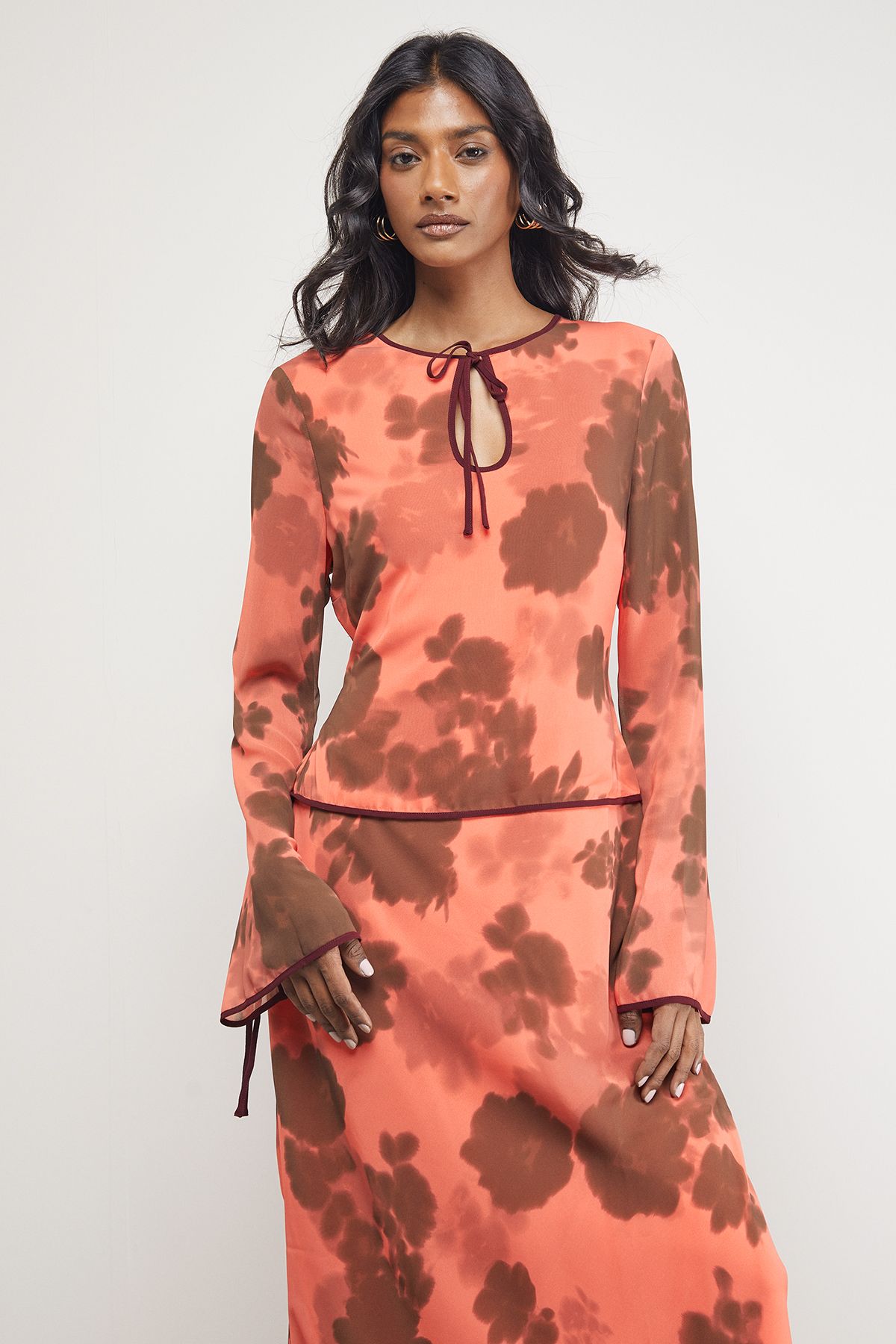 Warehouse Georgette Tie Front Keyhole Tie Cuff Midi Dress