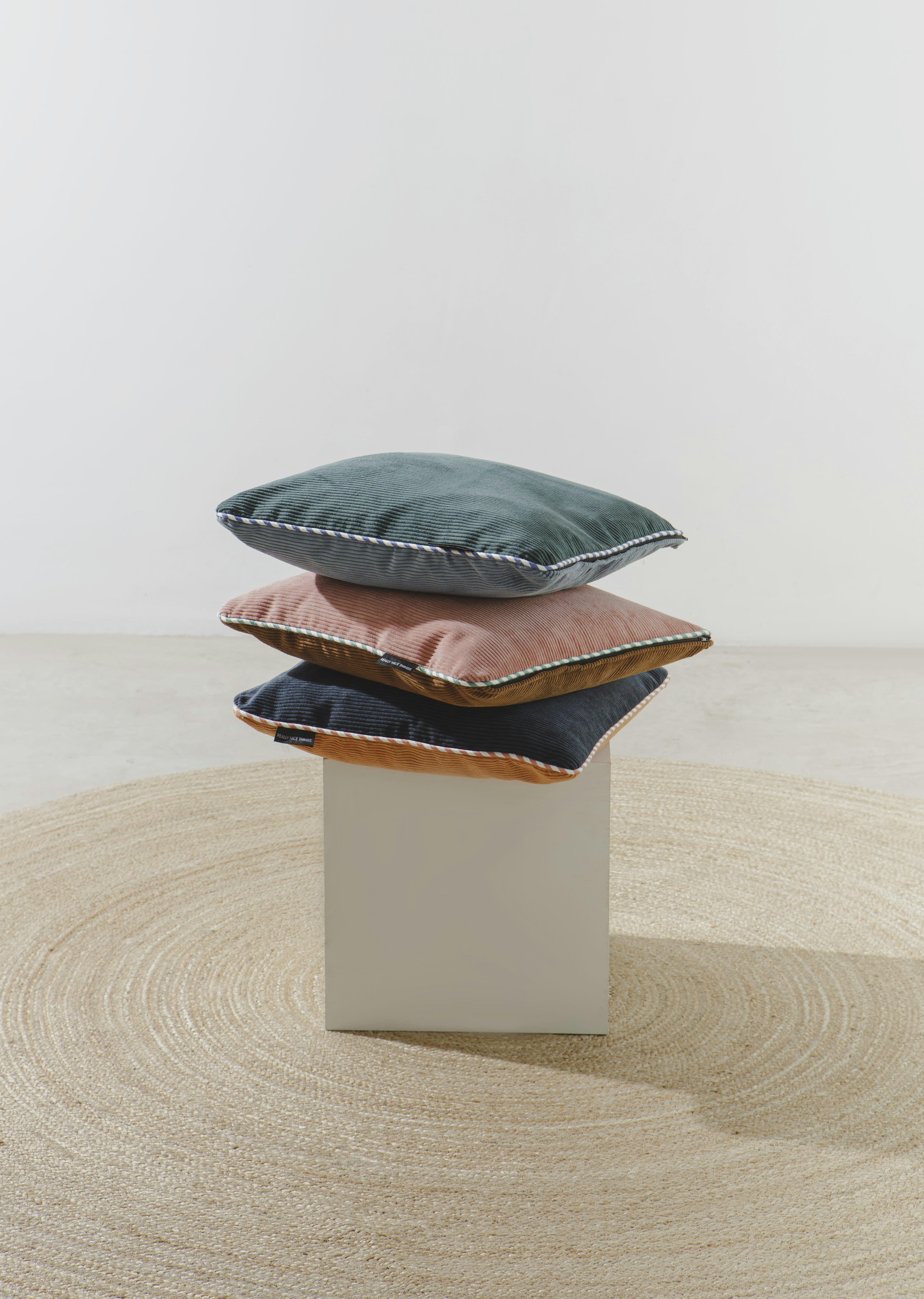 CORDUROY - Coussin réversible  velours côtelé orange bleu 45x45 finition bicolore