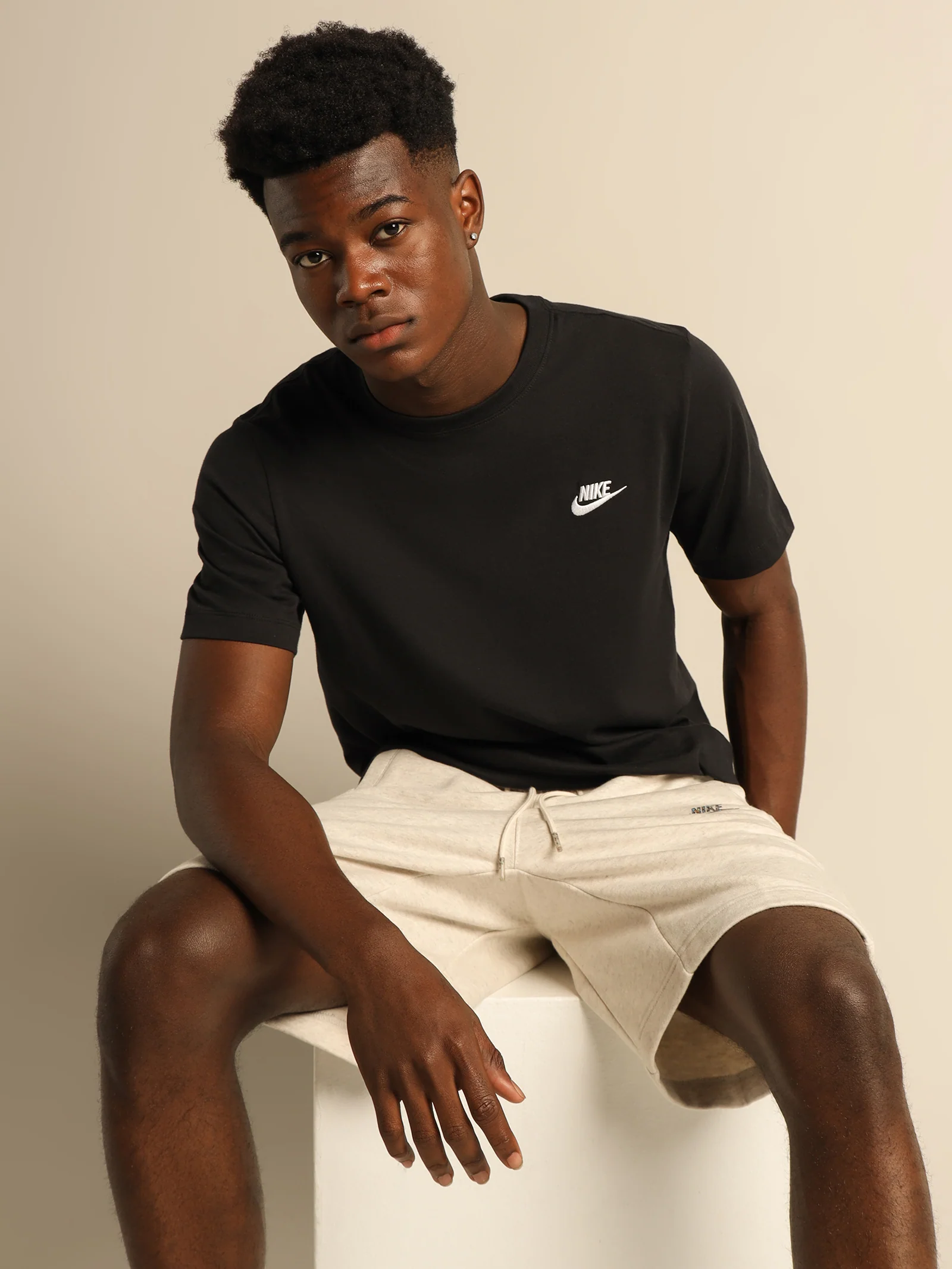 Sportswear Essential Semi Brushed Shorts