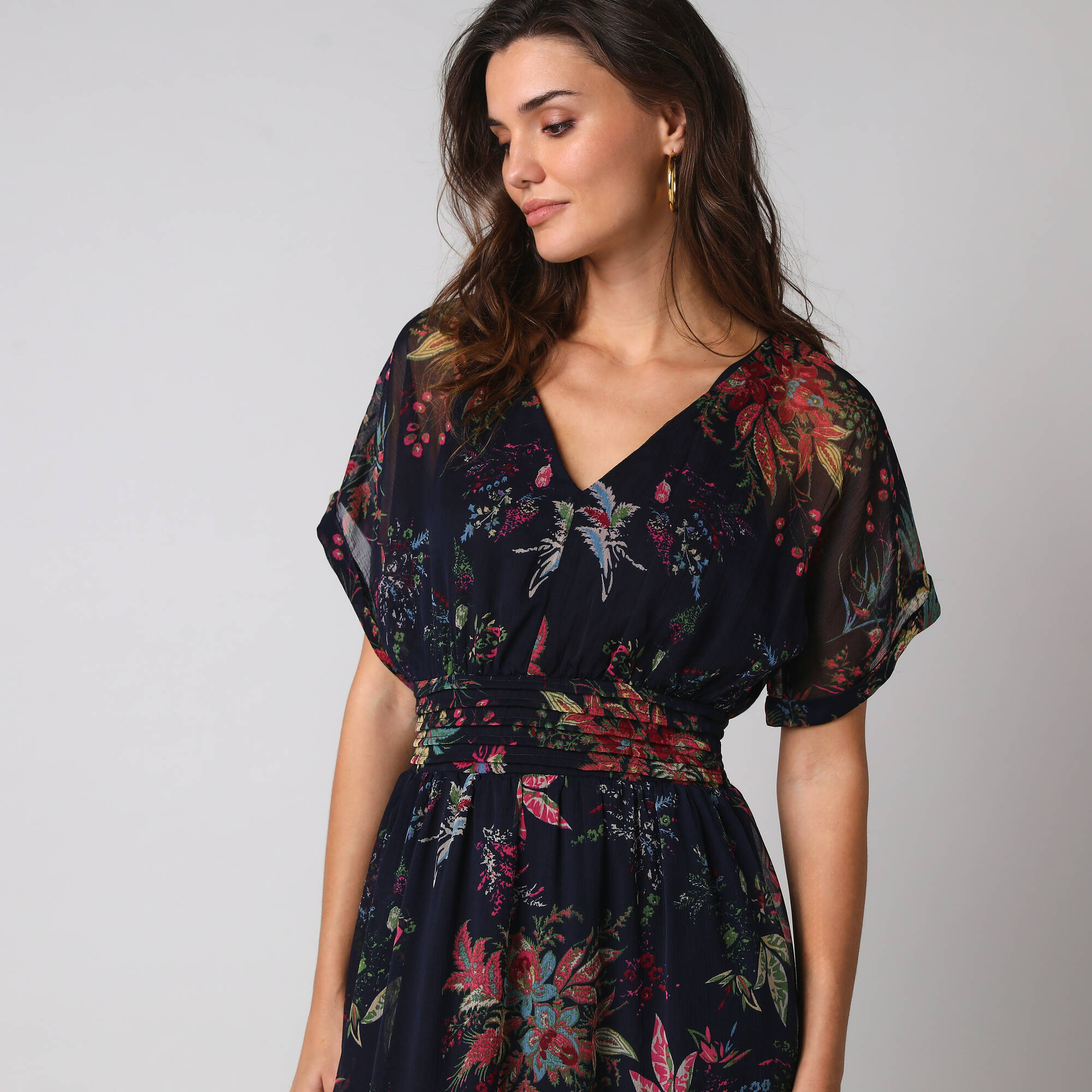Robe longue col V, voile imprimé floral