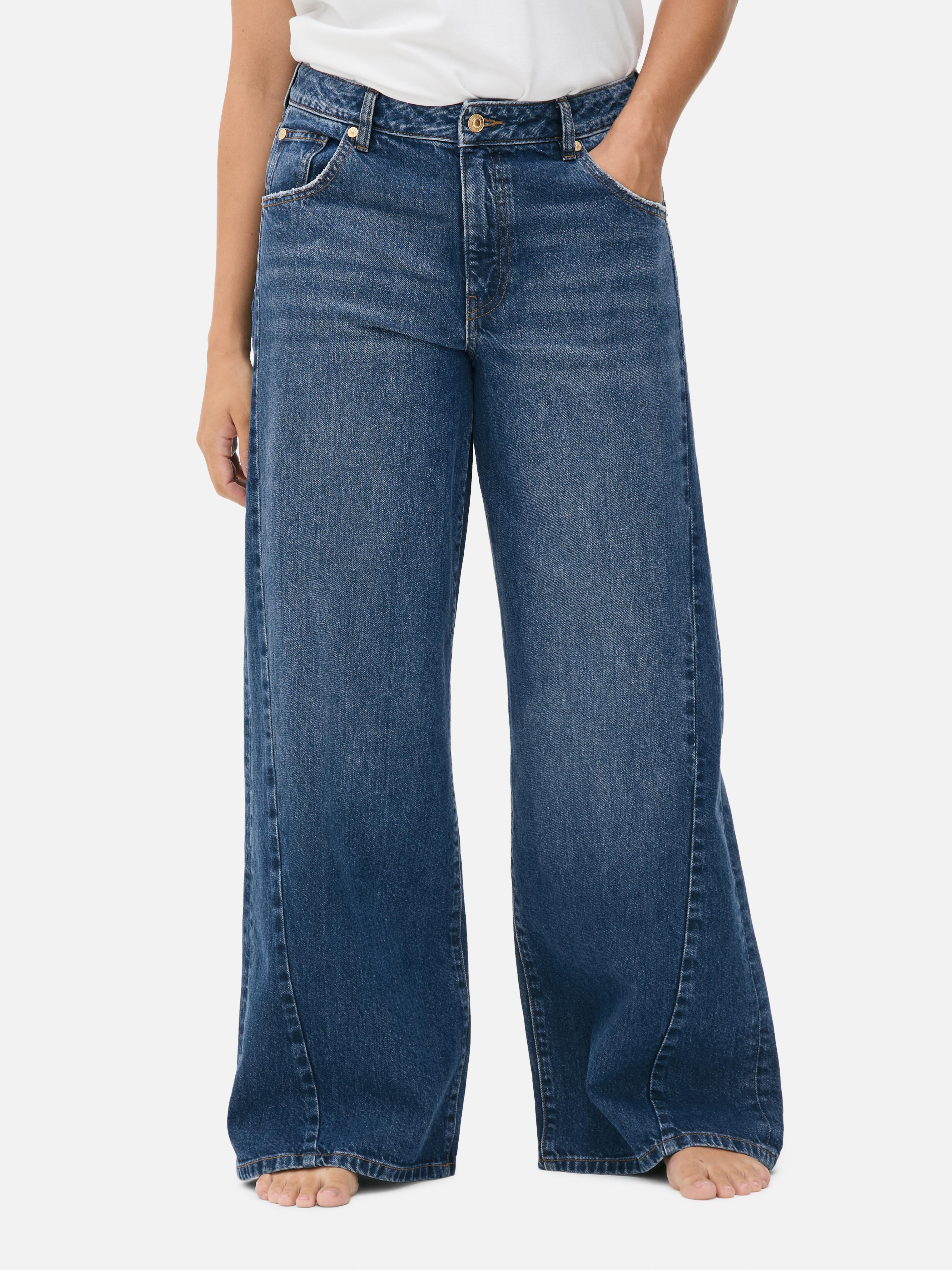 Mid Rise Baggy Jeans