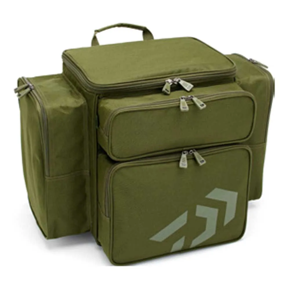 Daiwa Black Widow backpack