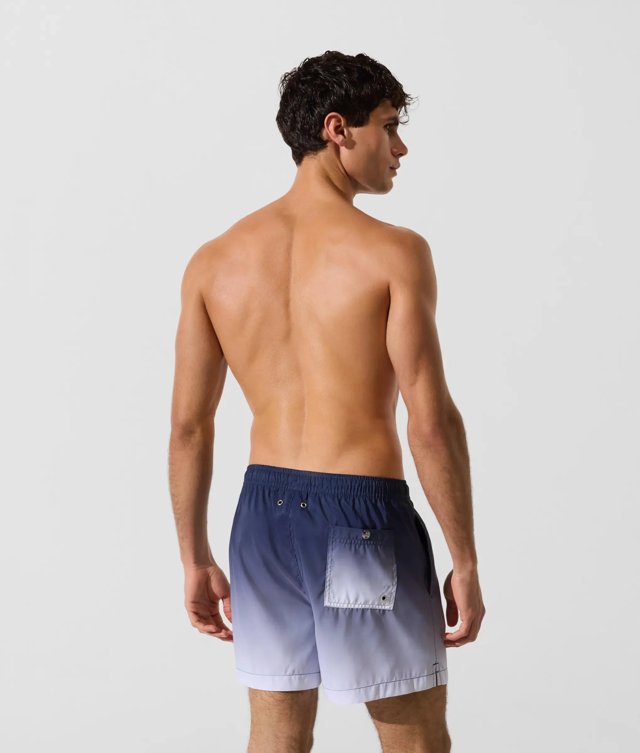 Short de surf de longueur moyenne à effet ombré