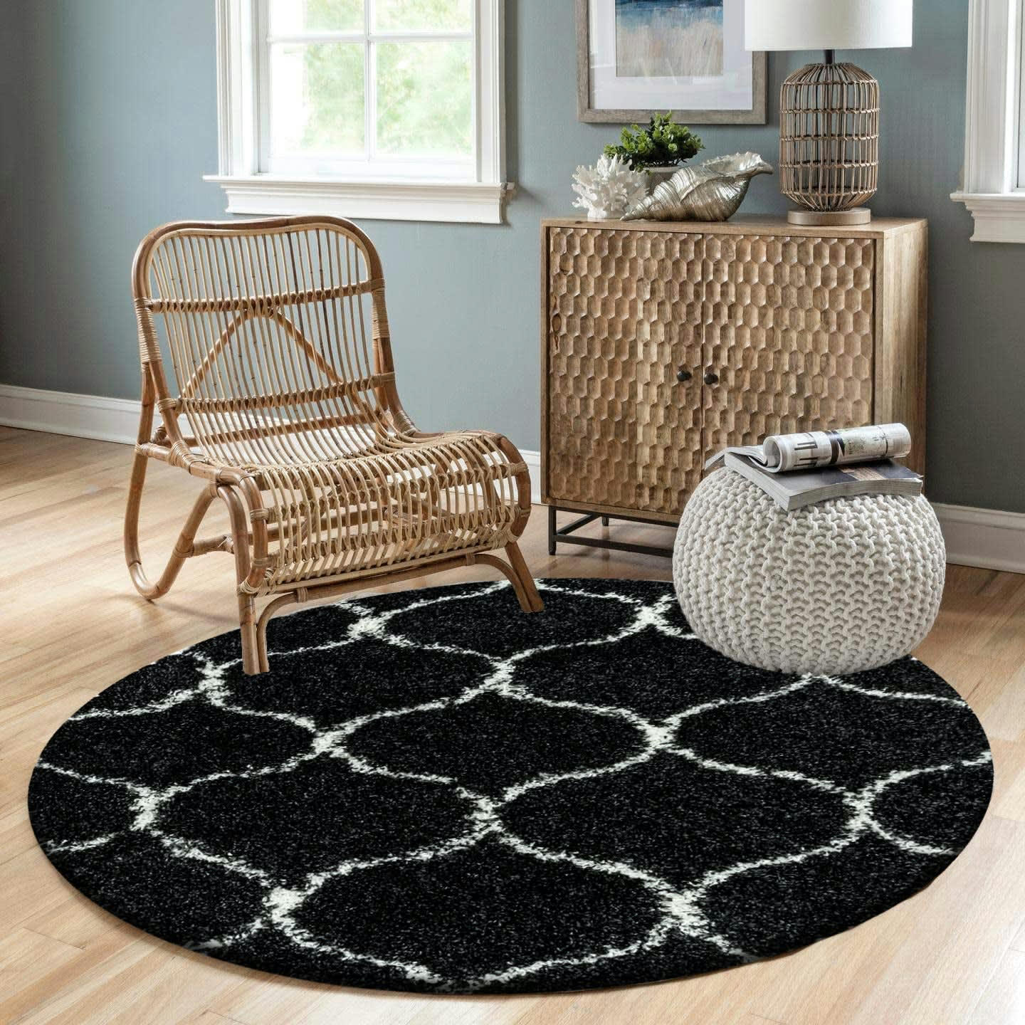 SALMA - Tapis rond à poils longs et motifs alhambra noir 80x80cm