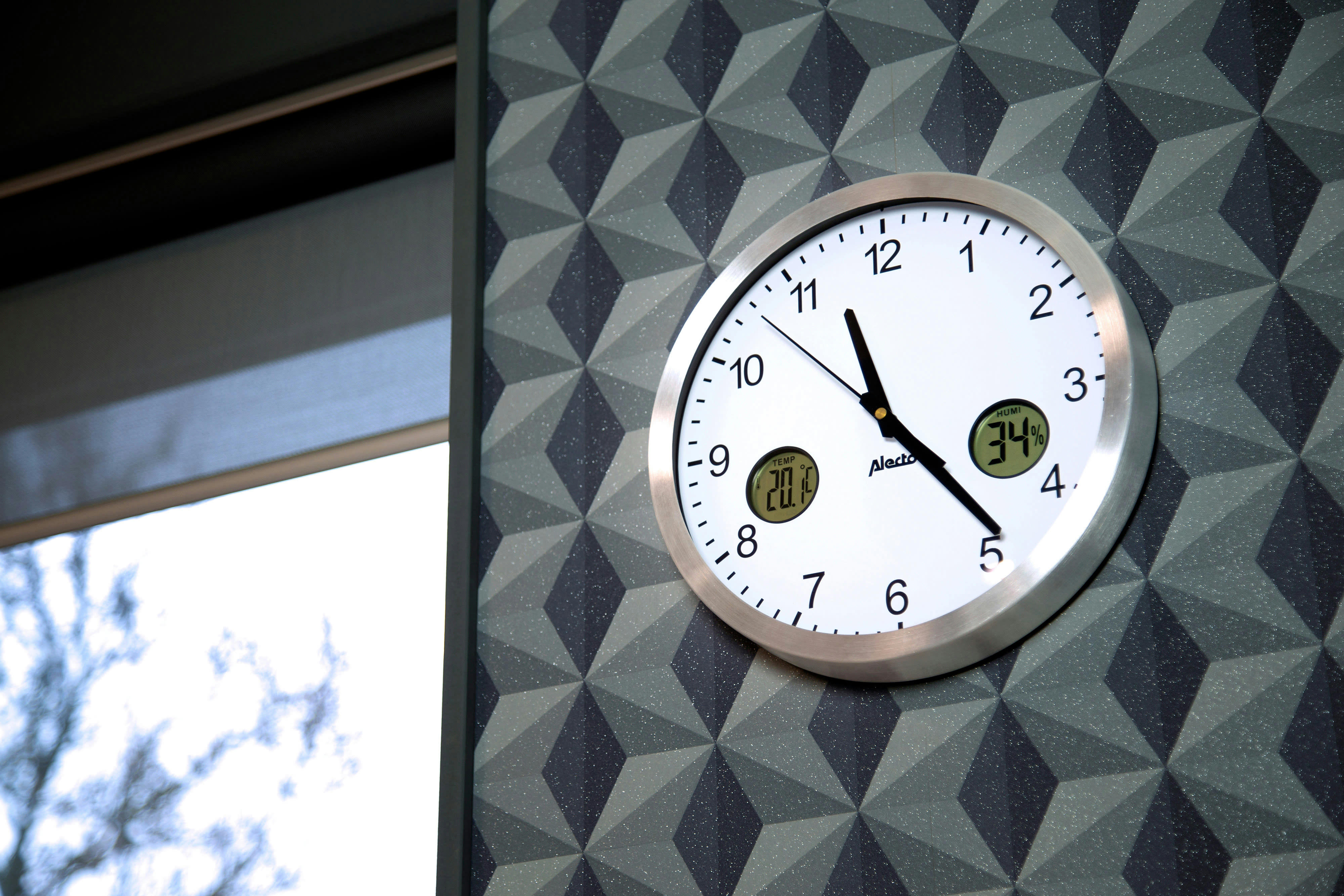 - Grande horloge murale analogique avec thermomètre et