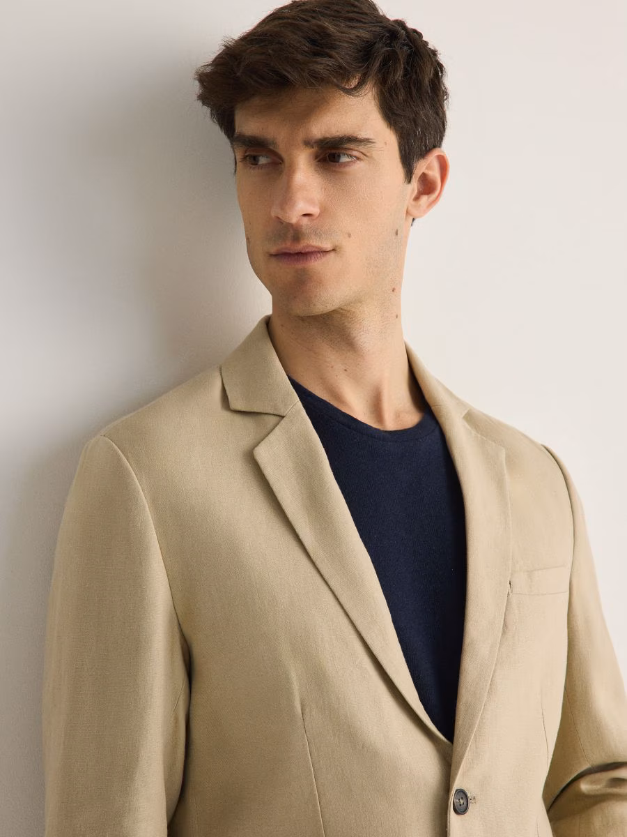 Slim Fit Linen Blazer