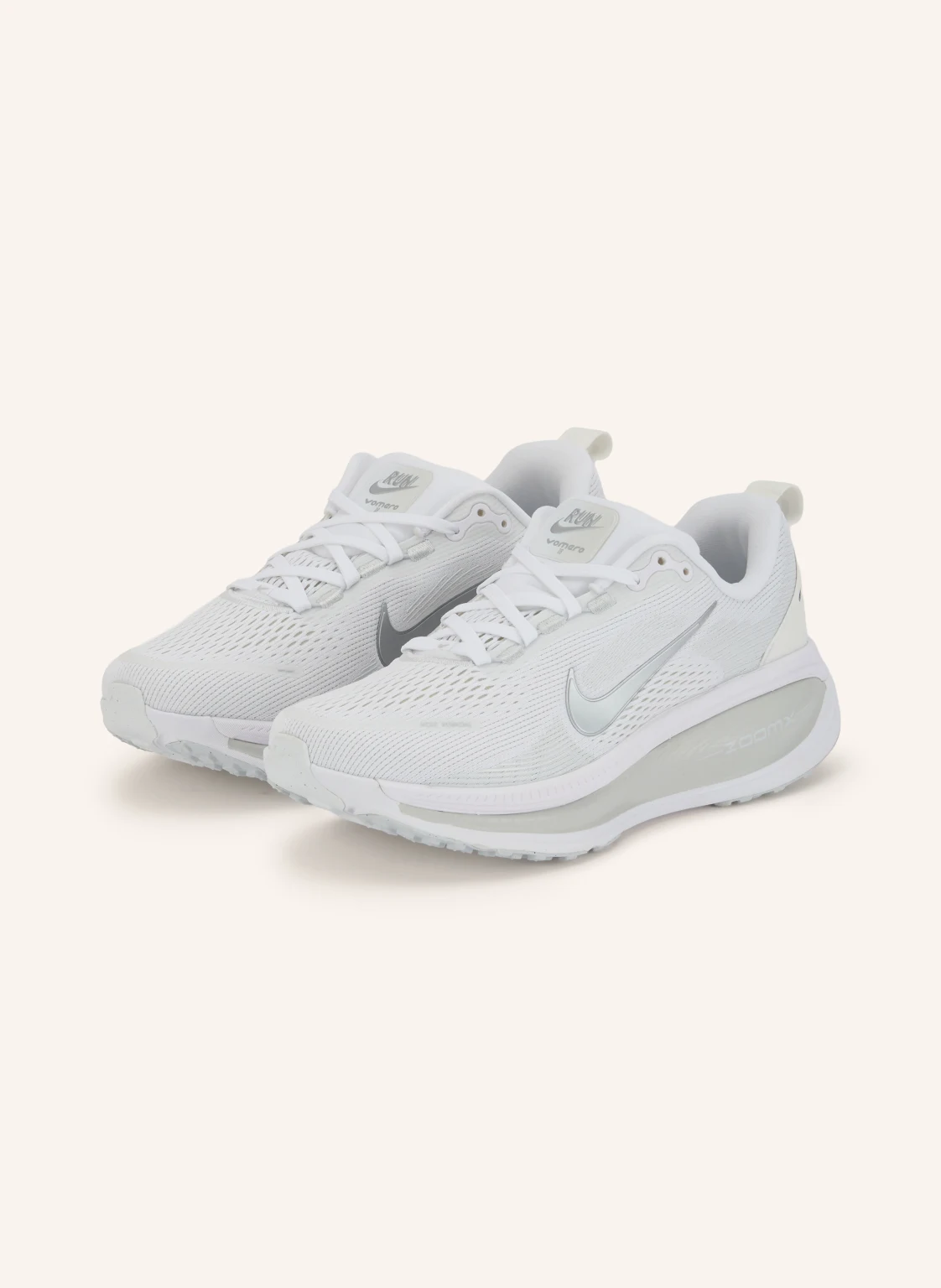 Nike Laufschuhe VOMERO 18