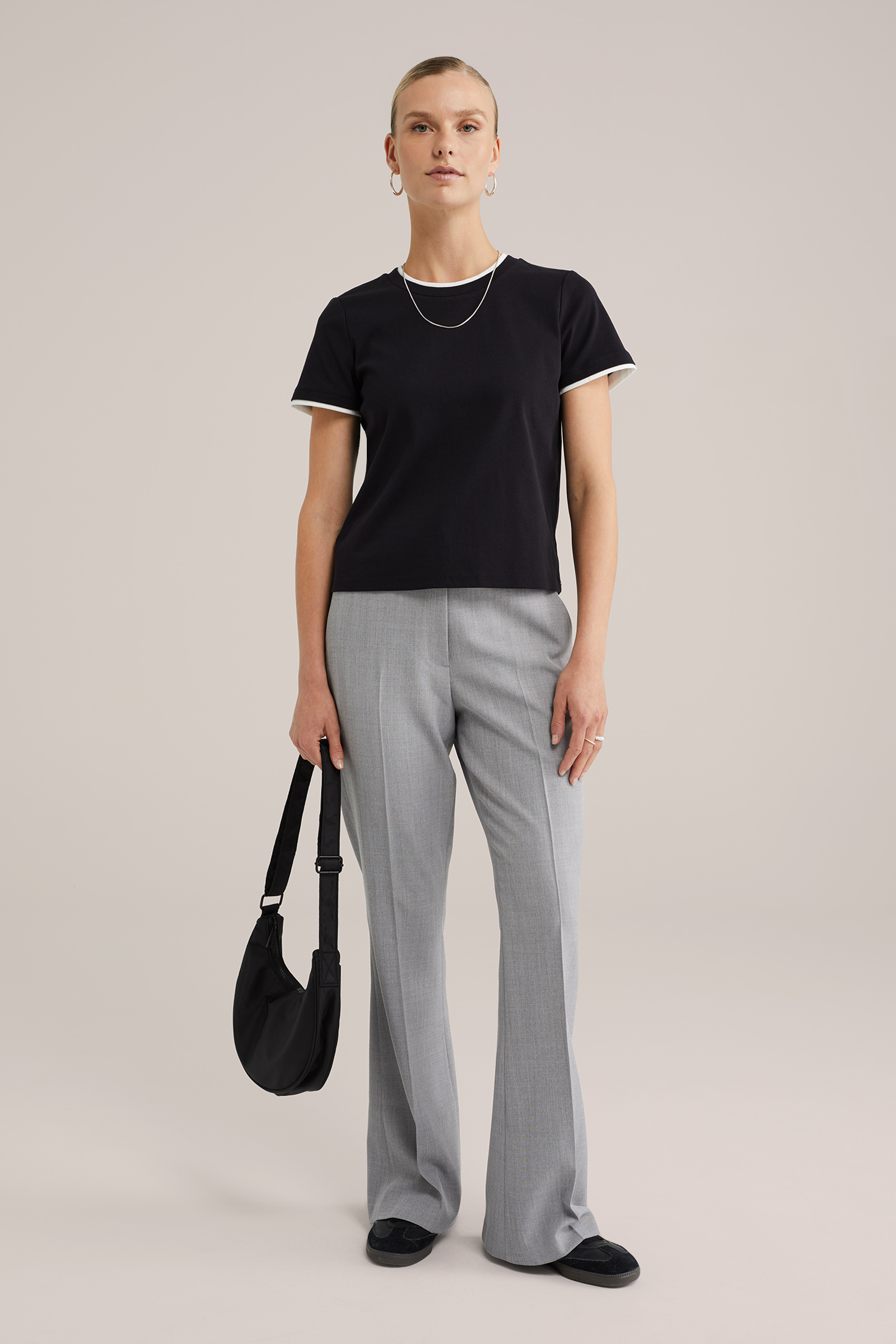 Dames T-shirt met dubbele boorden