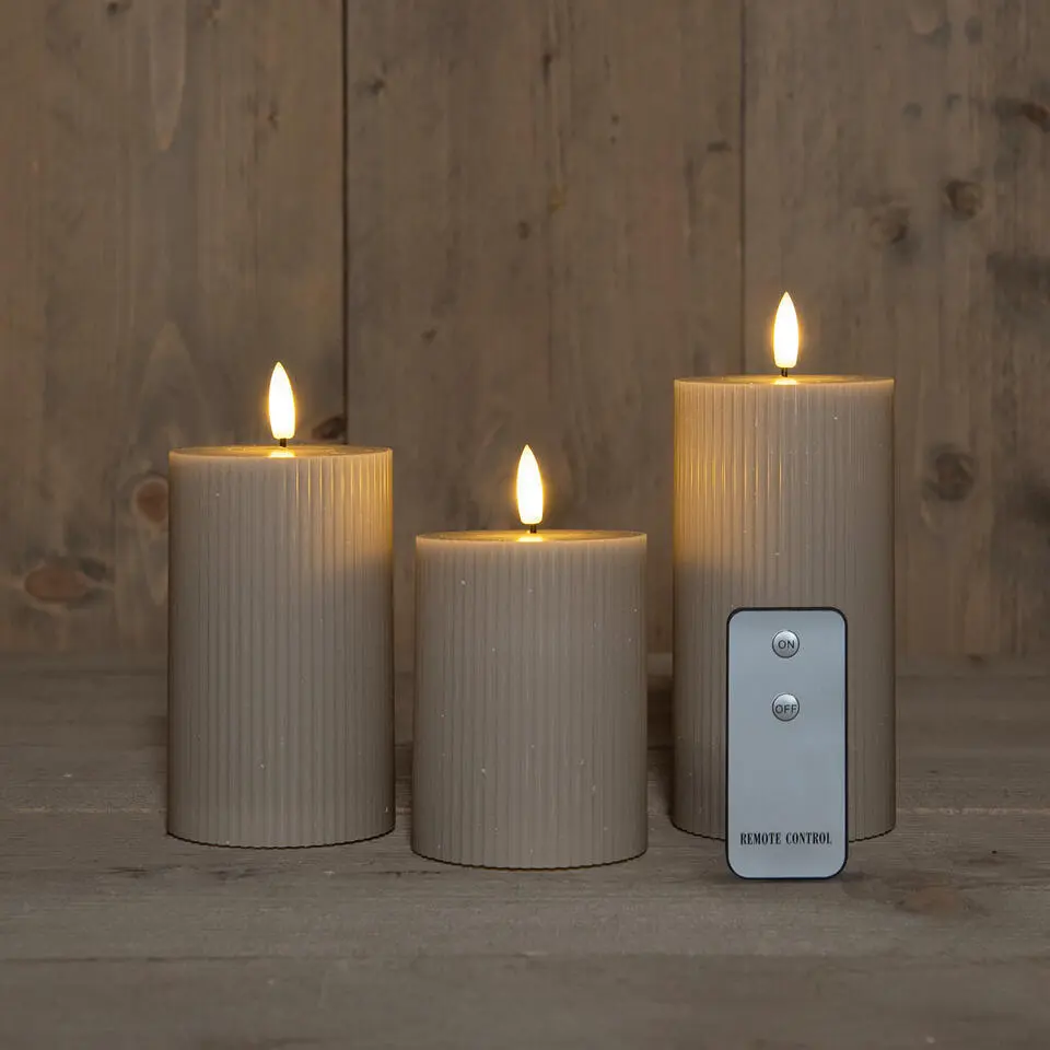 Anna Collection LED stompkaarsen - 3x - taupe/grijs - ribbel - H7,5 cm