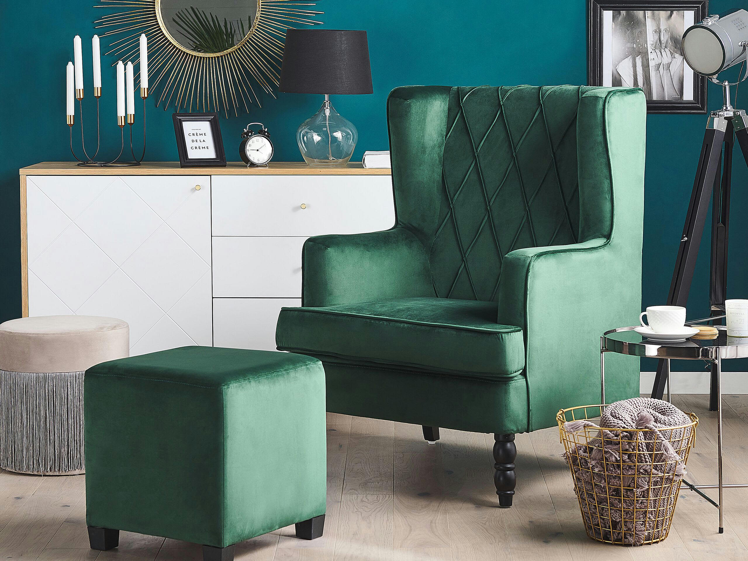 SANDSET - Fauteuil bergère en velours vert avec repose-pieds assorti