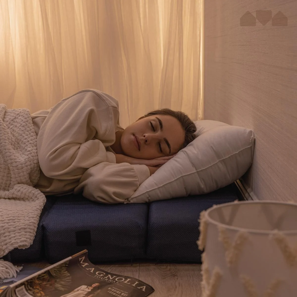 Milliard 4.5-in. Queen Tri-fold Foam Mattress/Sofa Bed