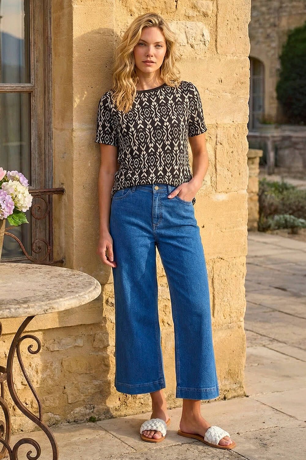 Roman Ikat Print Textured Stretch Top
