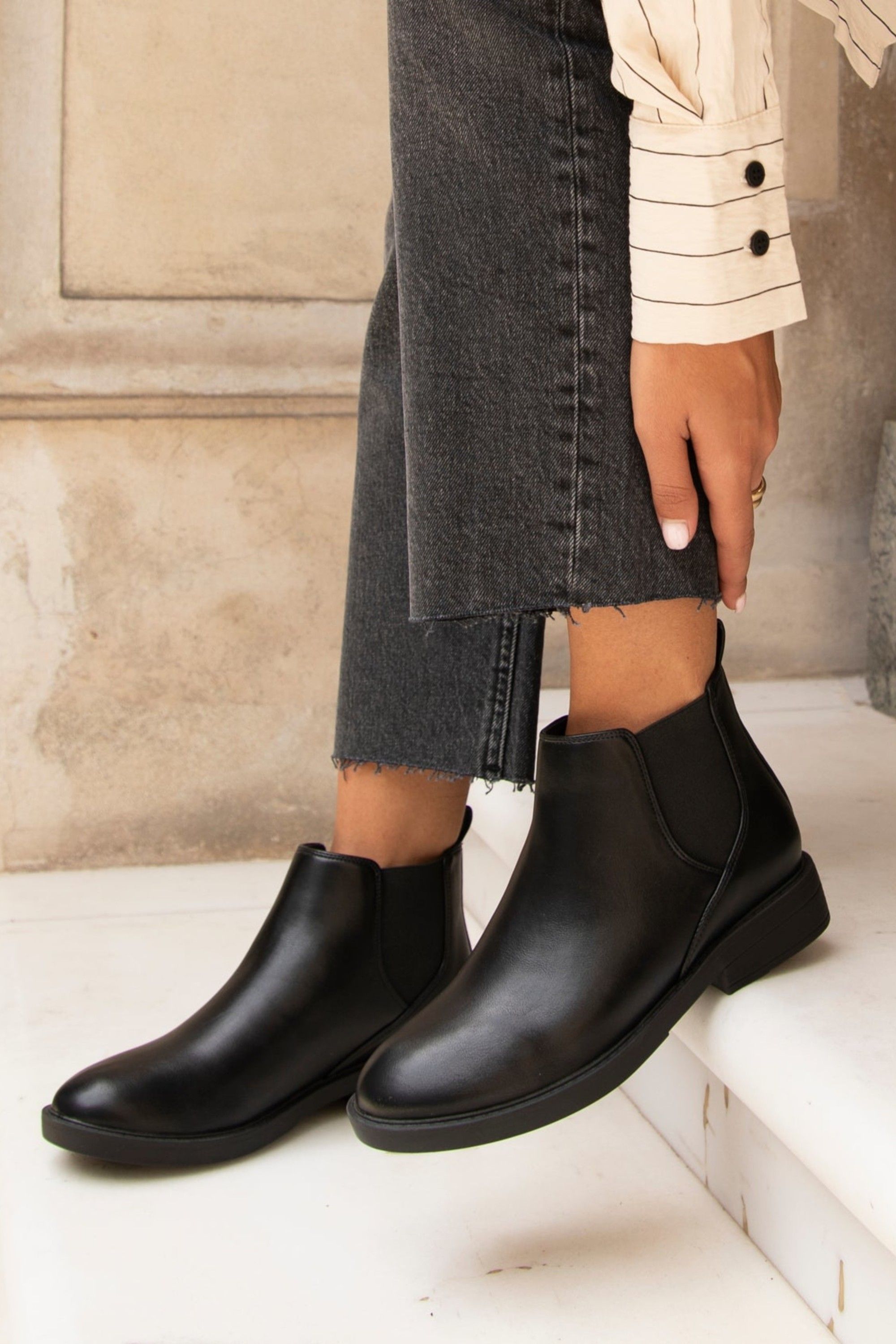 Linzi Karina Black Faux Leather Classic Chelsea Boot