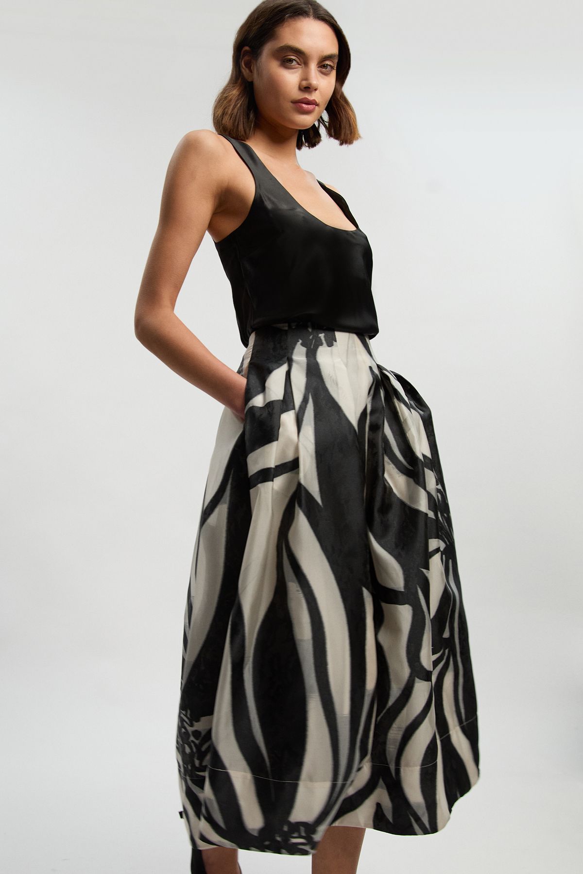 KarenMillen Jacquard Floral Print Woven Maxi Prom Skirt