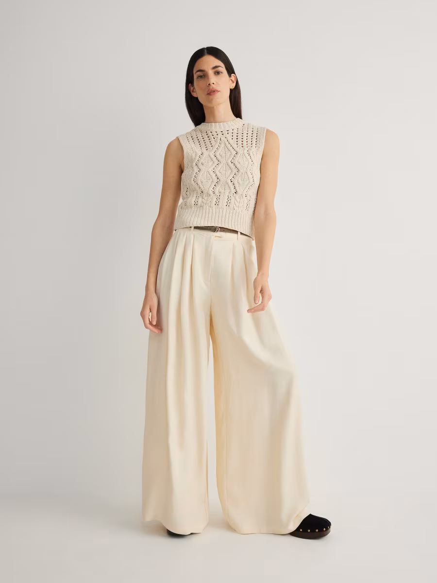 Lyocell Rich Wide Leg Trousers With Pleats
