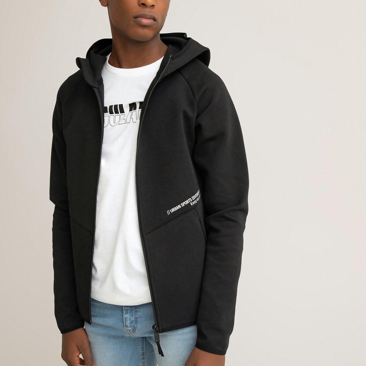 Sweat à capuche zippé matière technique