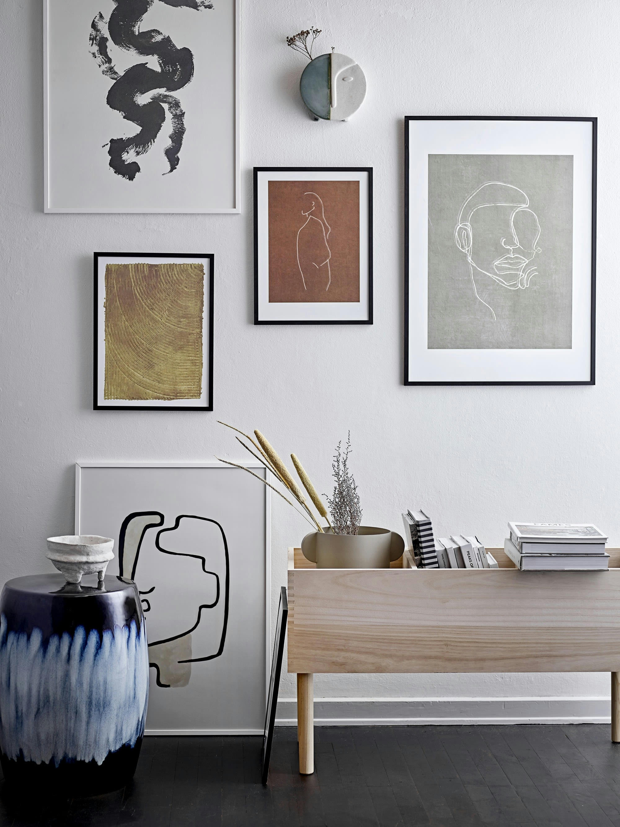 IRIE - Vase en métal blanc H29cm