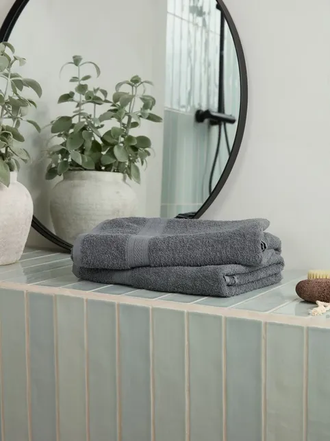 Badehåndklæde UPPSALA 65x130 grå
