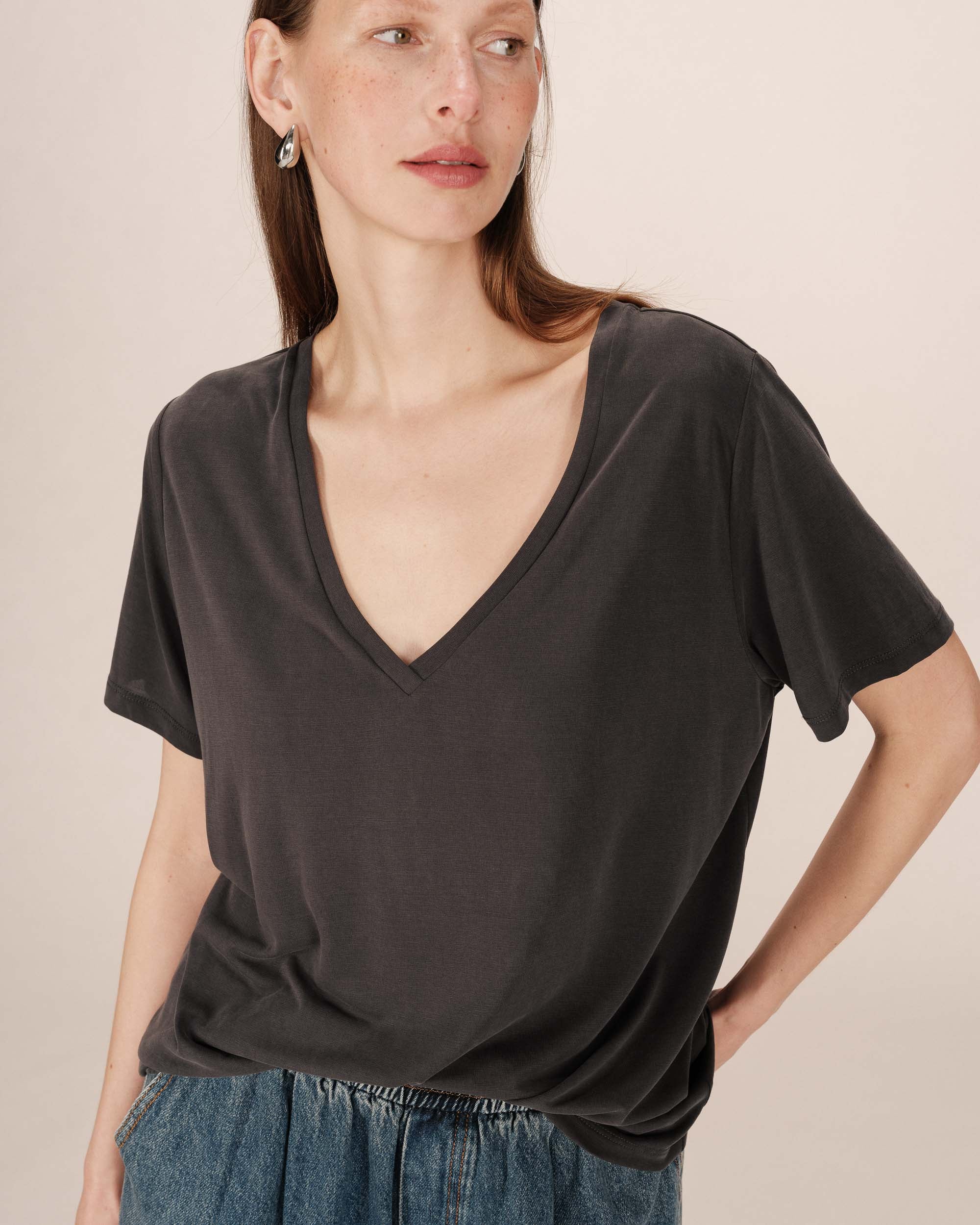 T-shirt en modal carbone Song