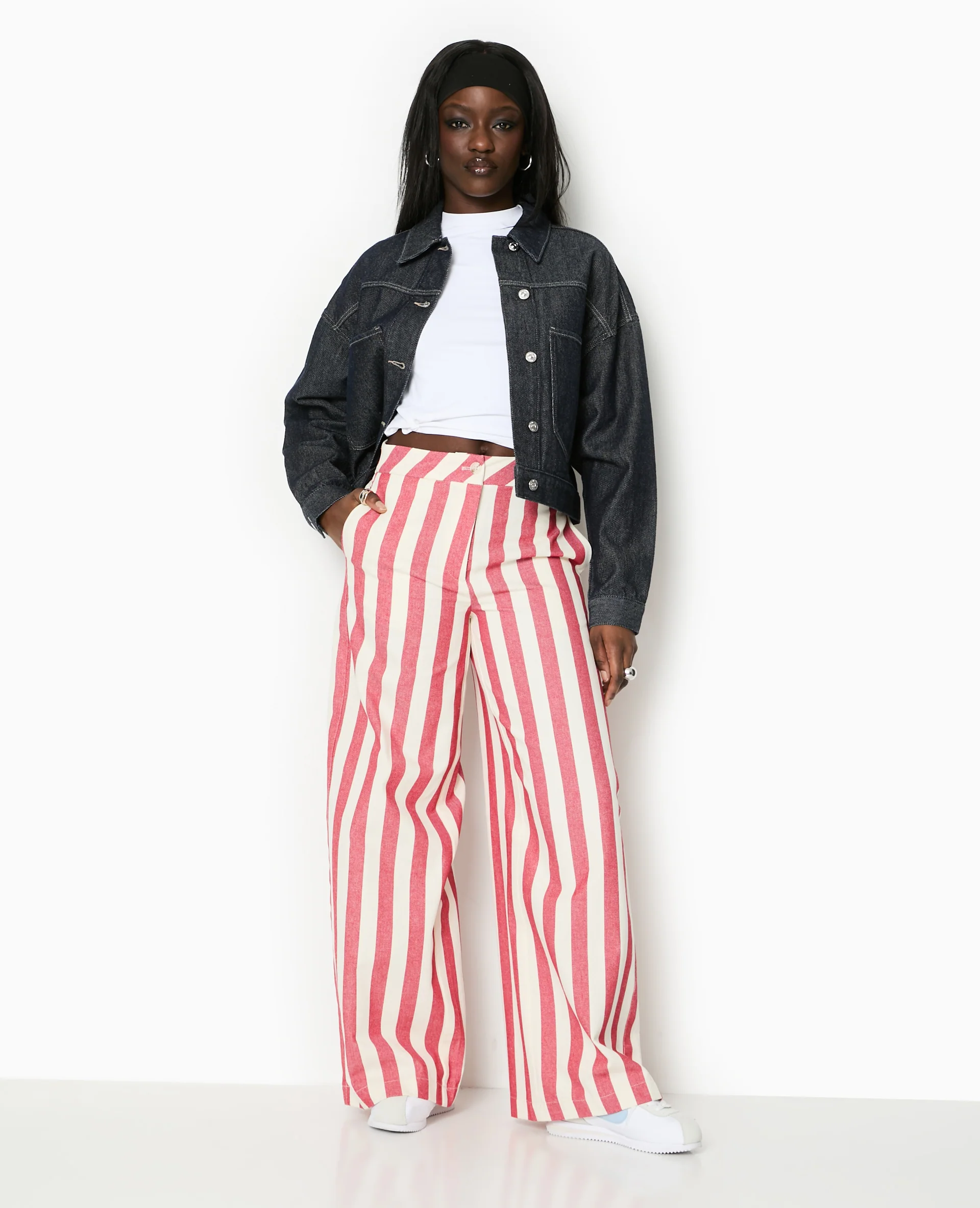 Pantalon droit avec larges rayures