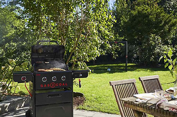 Barbecue gaz et charbon CHAR-BROIL Gas2Coal 330 édition Spéciale avec plancha