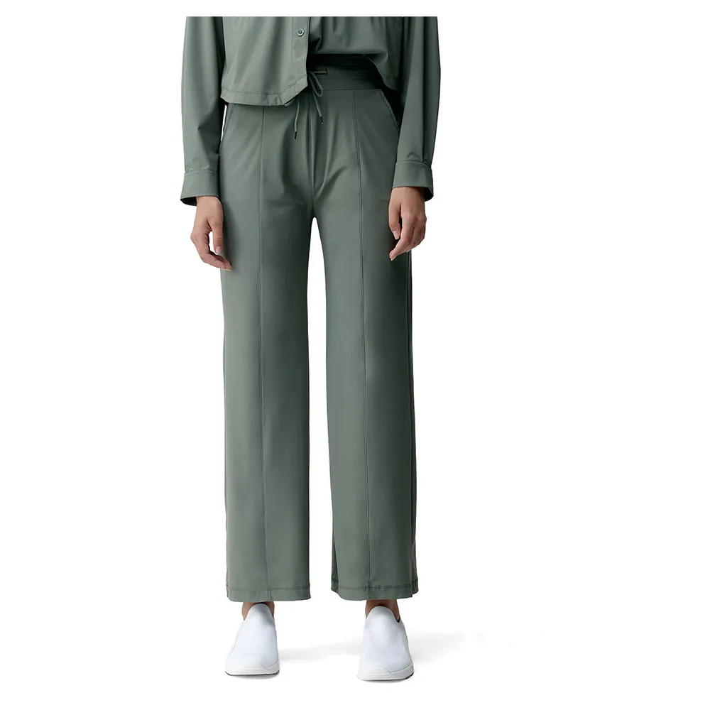 Born Living Yoga Halia pants