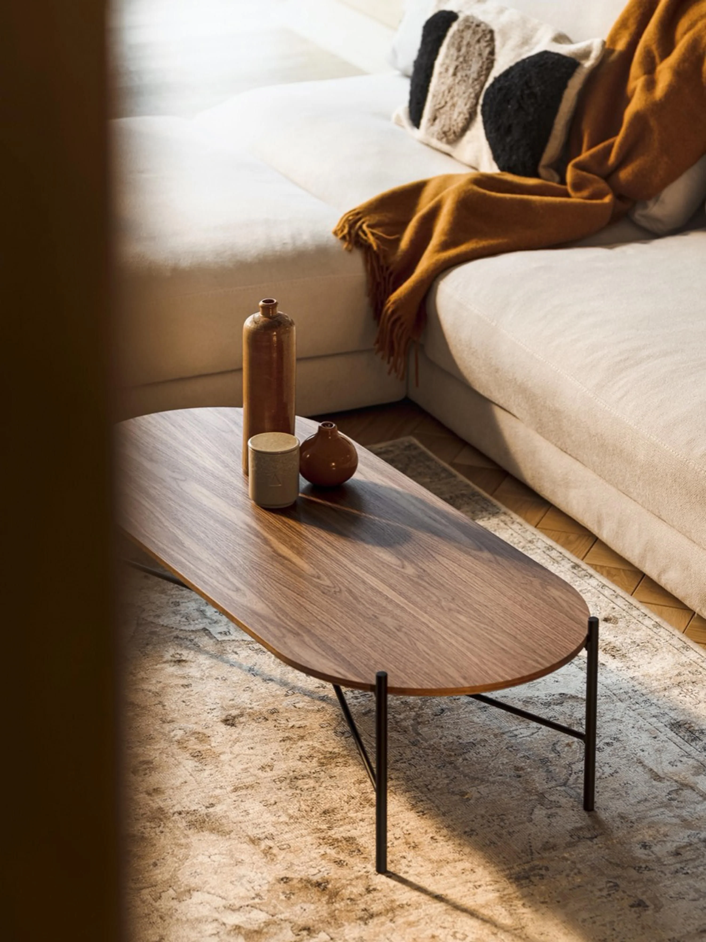 Ovaler Couchtisch Toglan