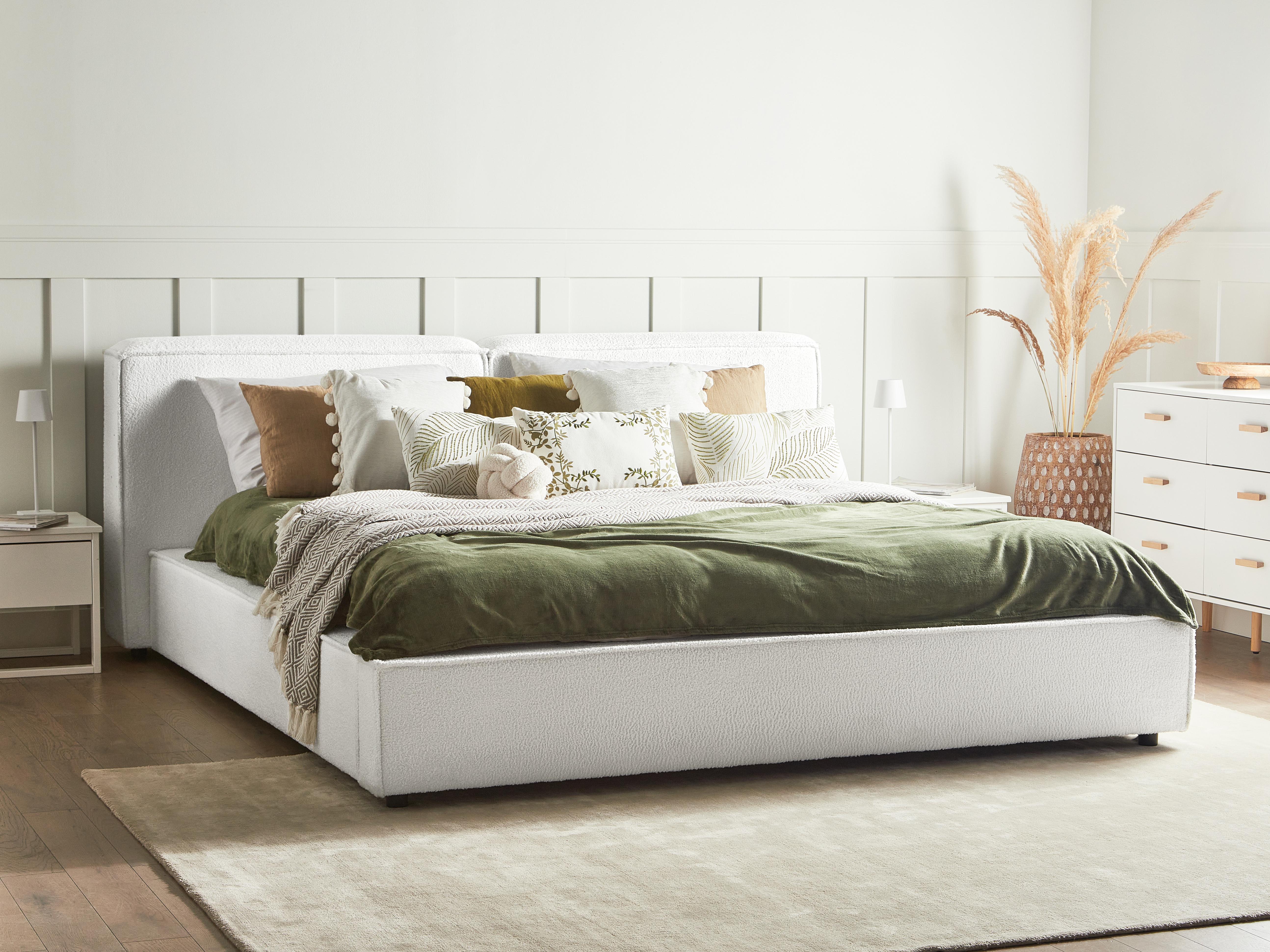 Bed Boucle LINARDS 180 x 200 cm (EU Super King) White