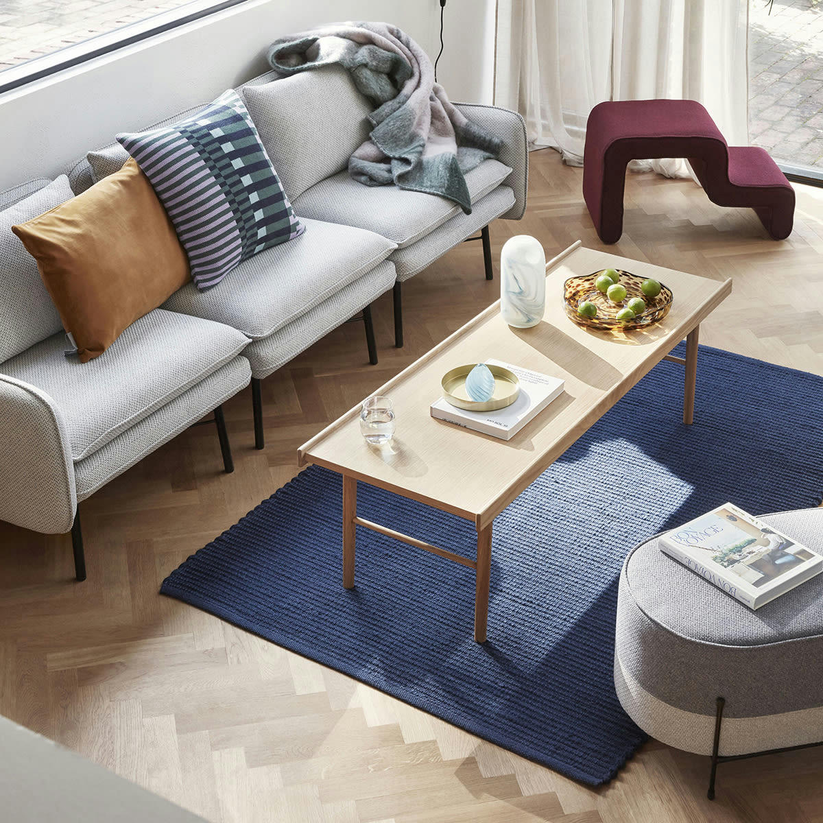 STREAM - Table avec bord en chêne FSC